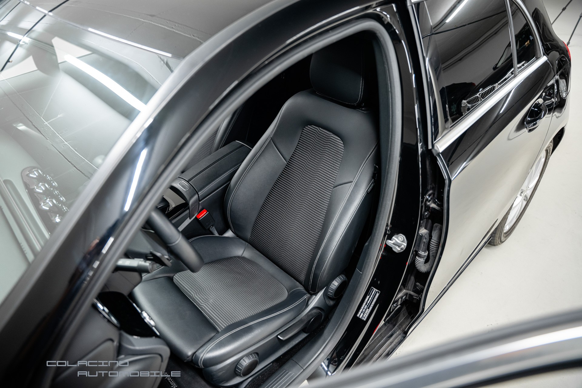 MERCEDES-BENZ A 200 7G-DCT-image-12