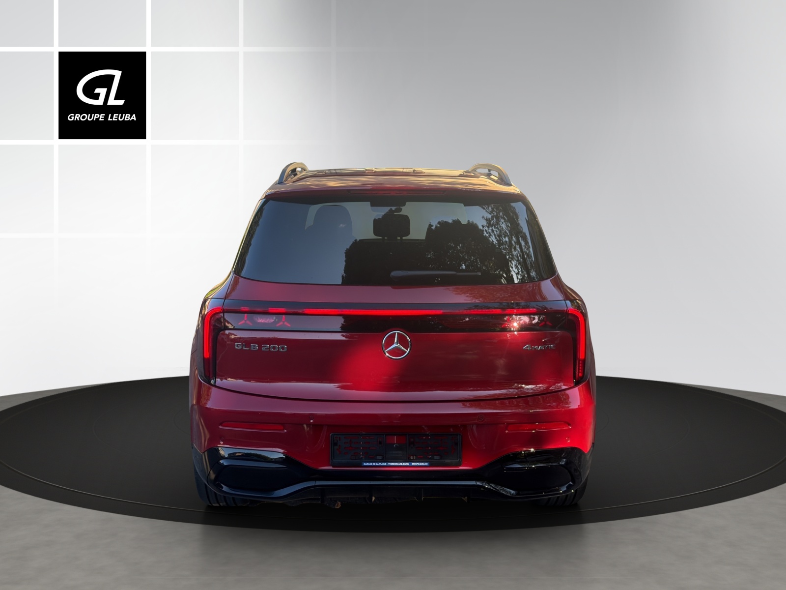 MERCEDES-BENZ GLB 200 4Matic 8G-Tronic-image-2