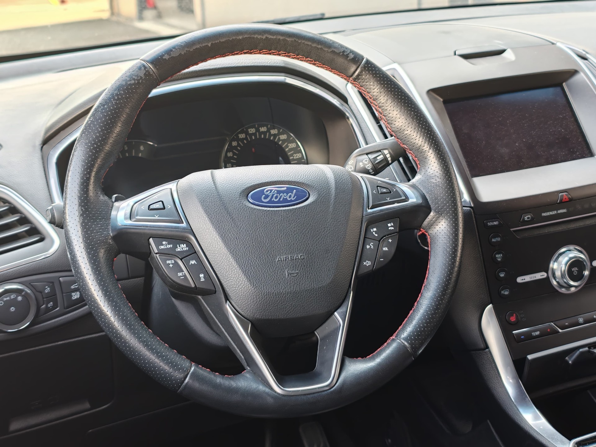FORD Edge 2.0 EcoBlue ST-Line 4WD Automatic-image-14
