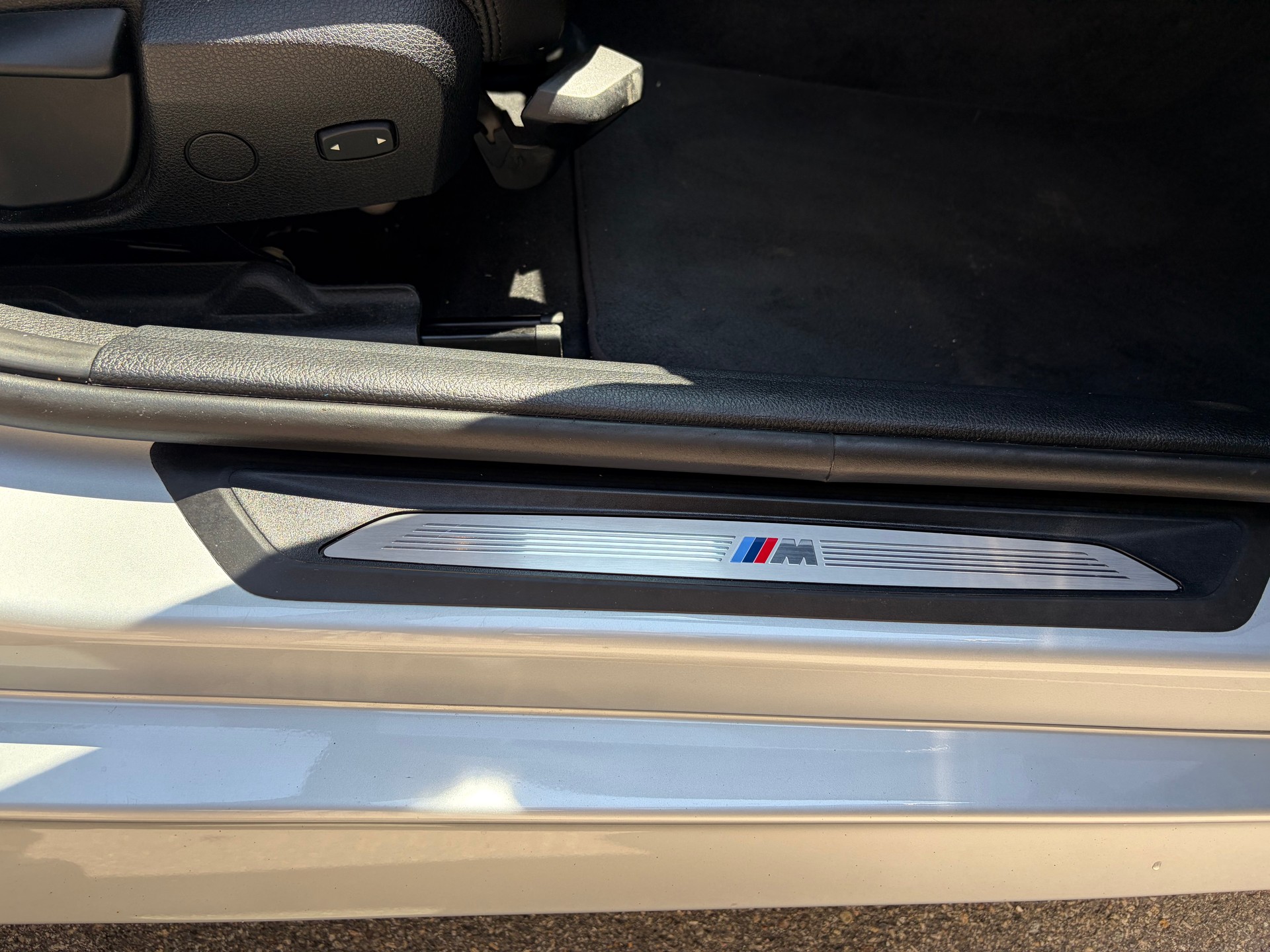 BMW 328i Touring Steptronic M-Sport Line-image-5