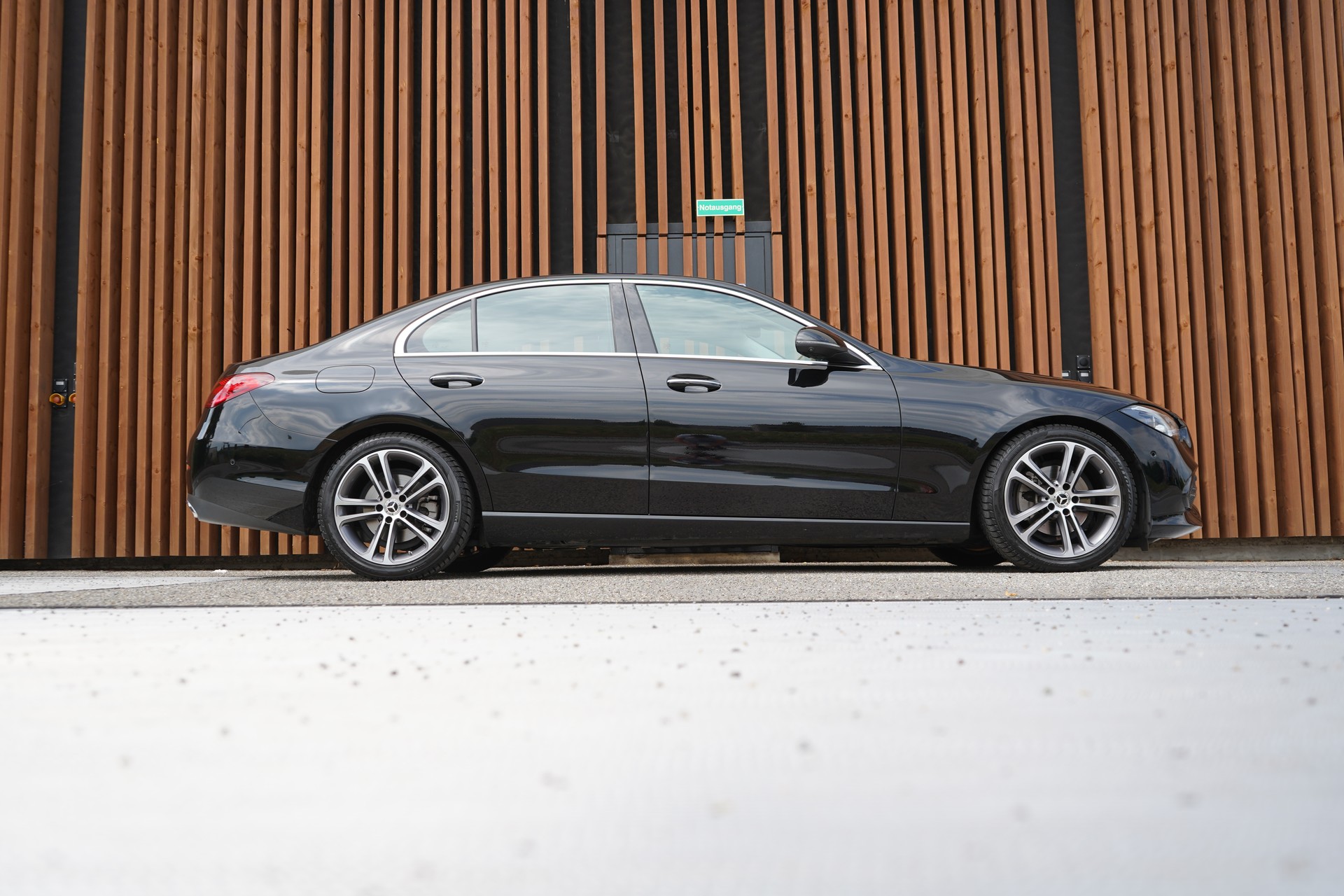 MERCEDES-BENZ C 180 AVANTGARDE SPORT l 170 PS-image-2