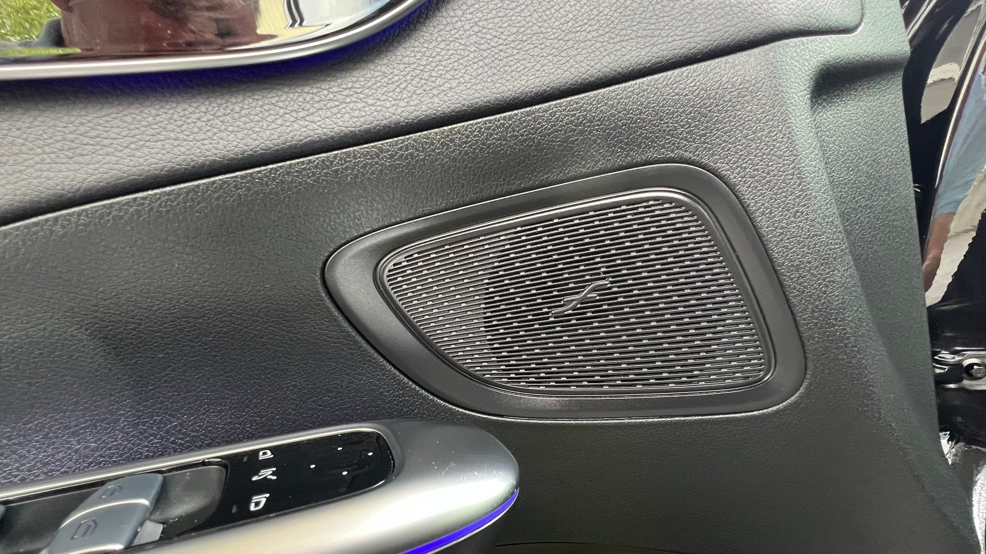 MERCEDES-BENZ C 180 AVANTGARDE SPORT l 170 PS-image-24