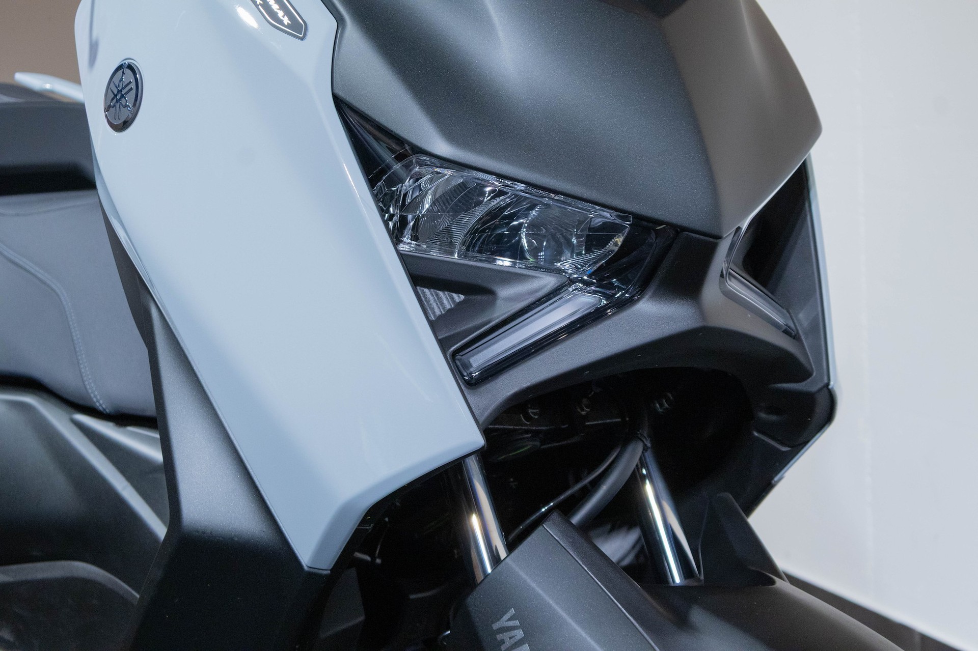 YAMAHA XMAX 125 Tech MAX-image-5