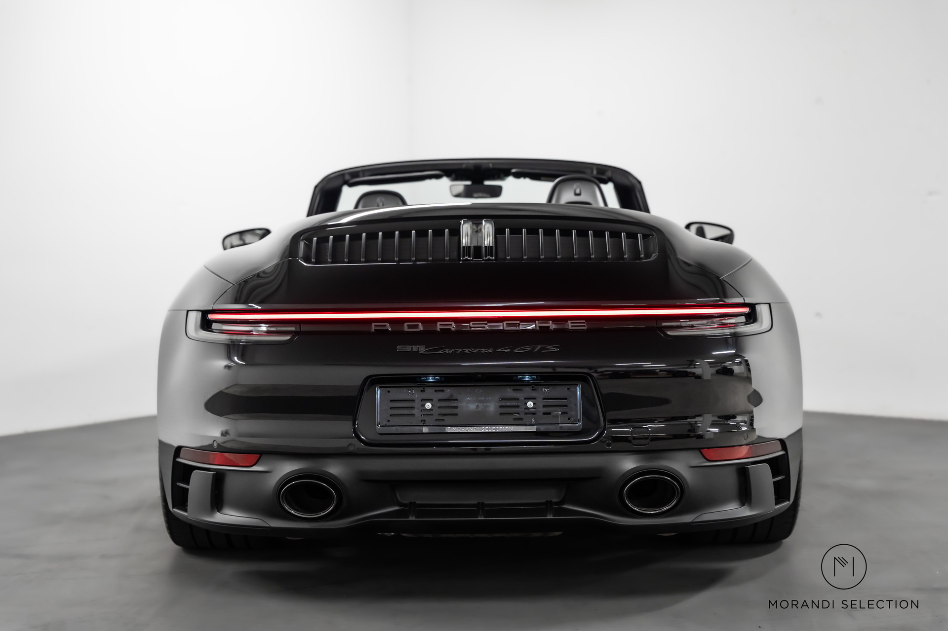 PORSCHE 911 Cabriolet 3.0 Carrera 4 GTS PDK-image-9
