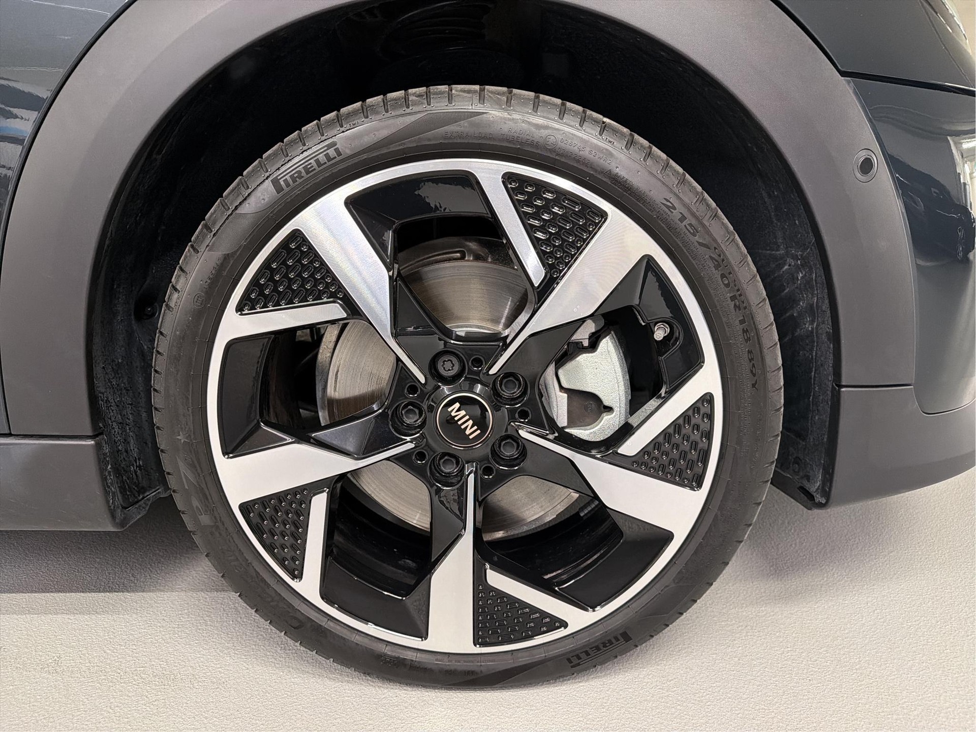 MINI Cooper 5 door C-image-6