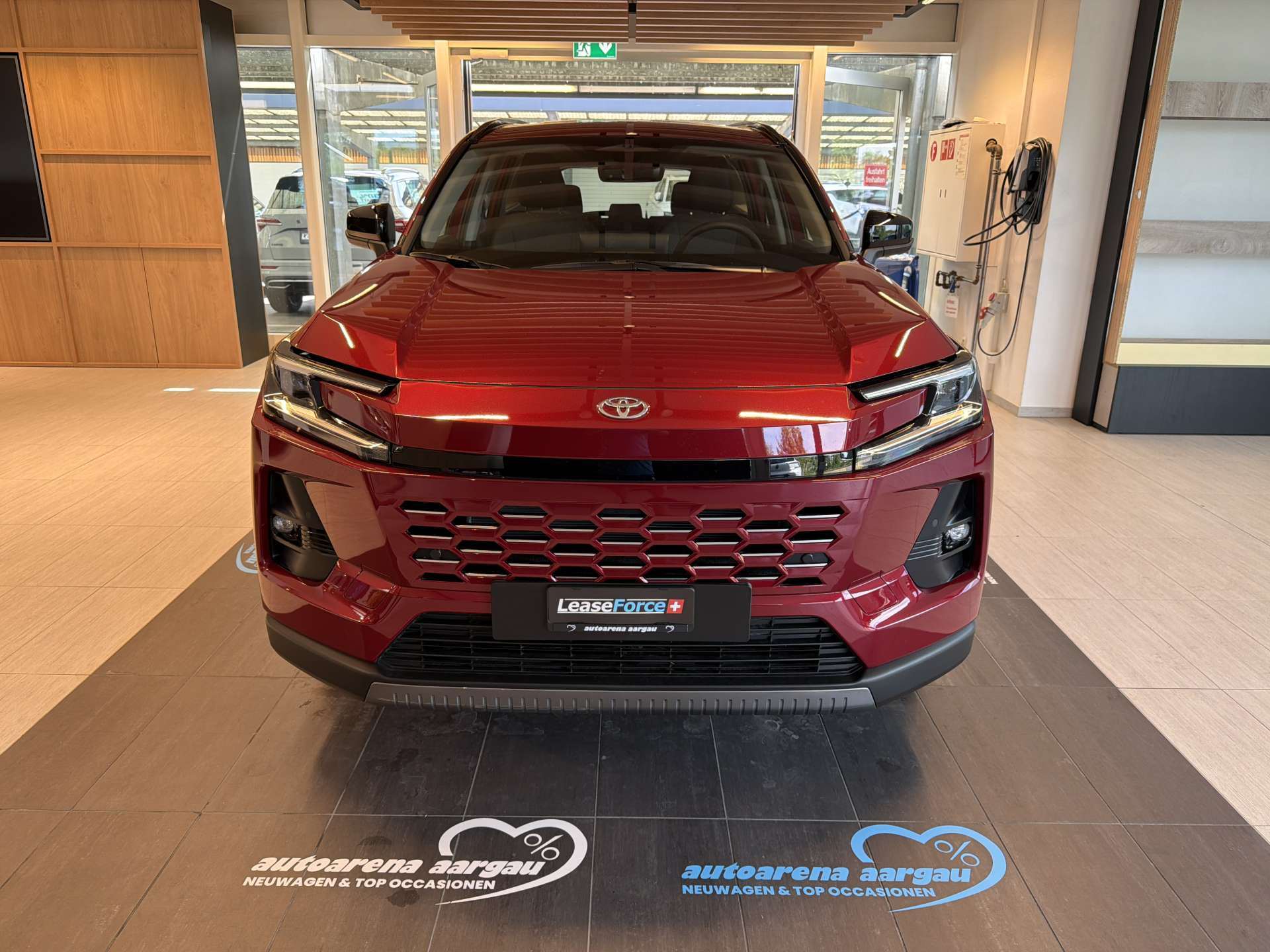 TOYOTA RAV-4 2.5 HSD Trend e-CVT AWD NEUES MODELL Automat-image-10