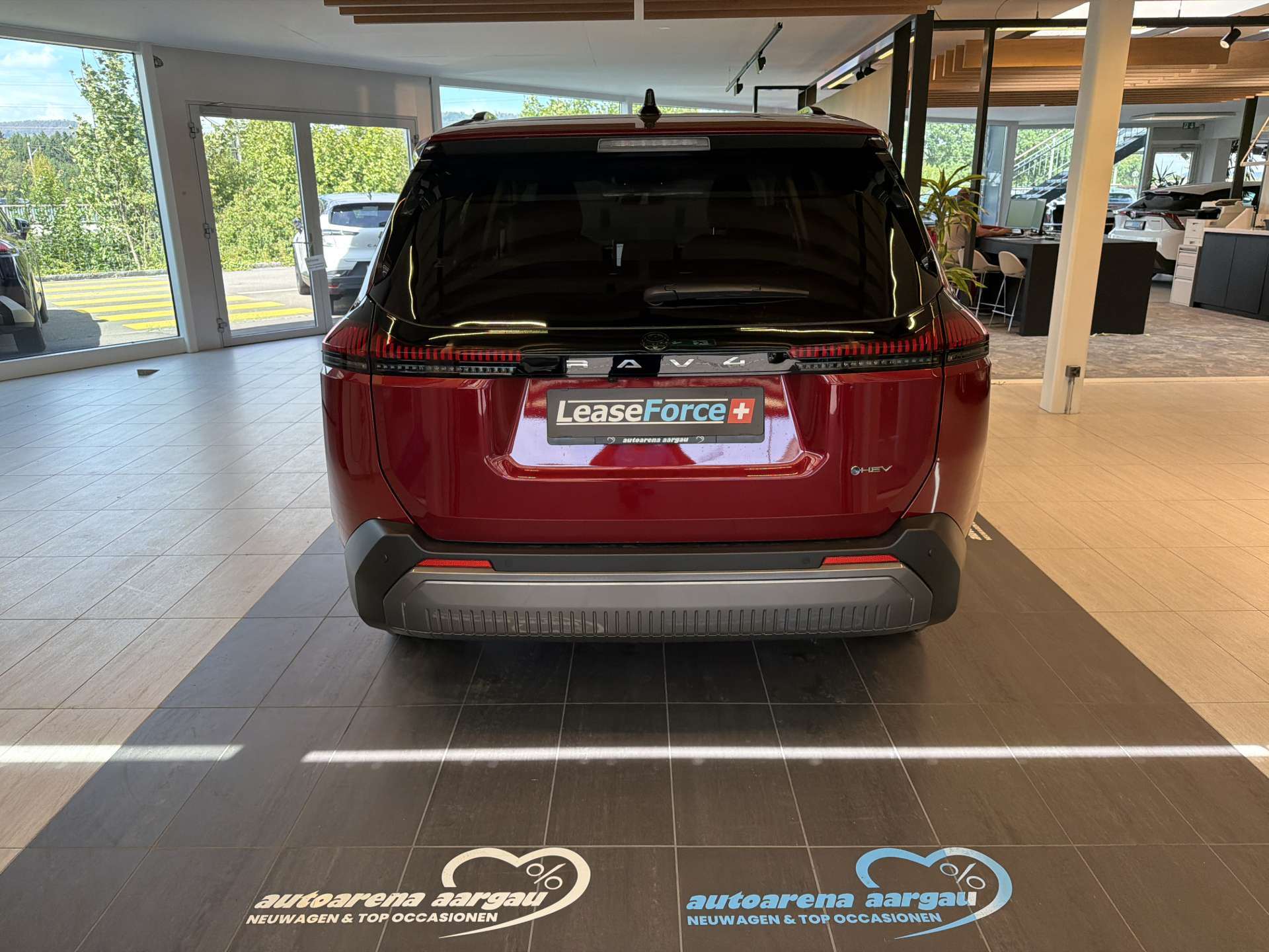 TOYOTA RAV-4 2.5 HSD Trend e-CVT AWD NEUES MODELL Automat-image-12
