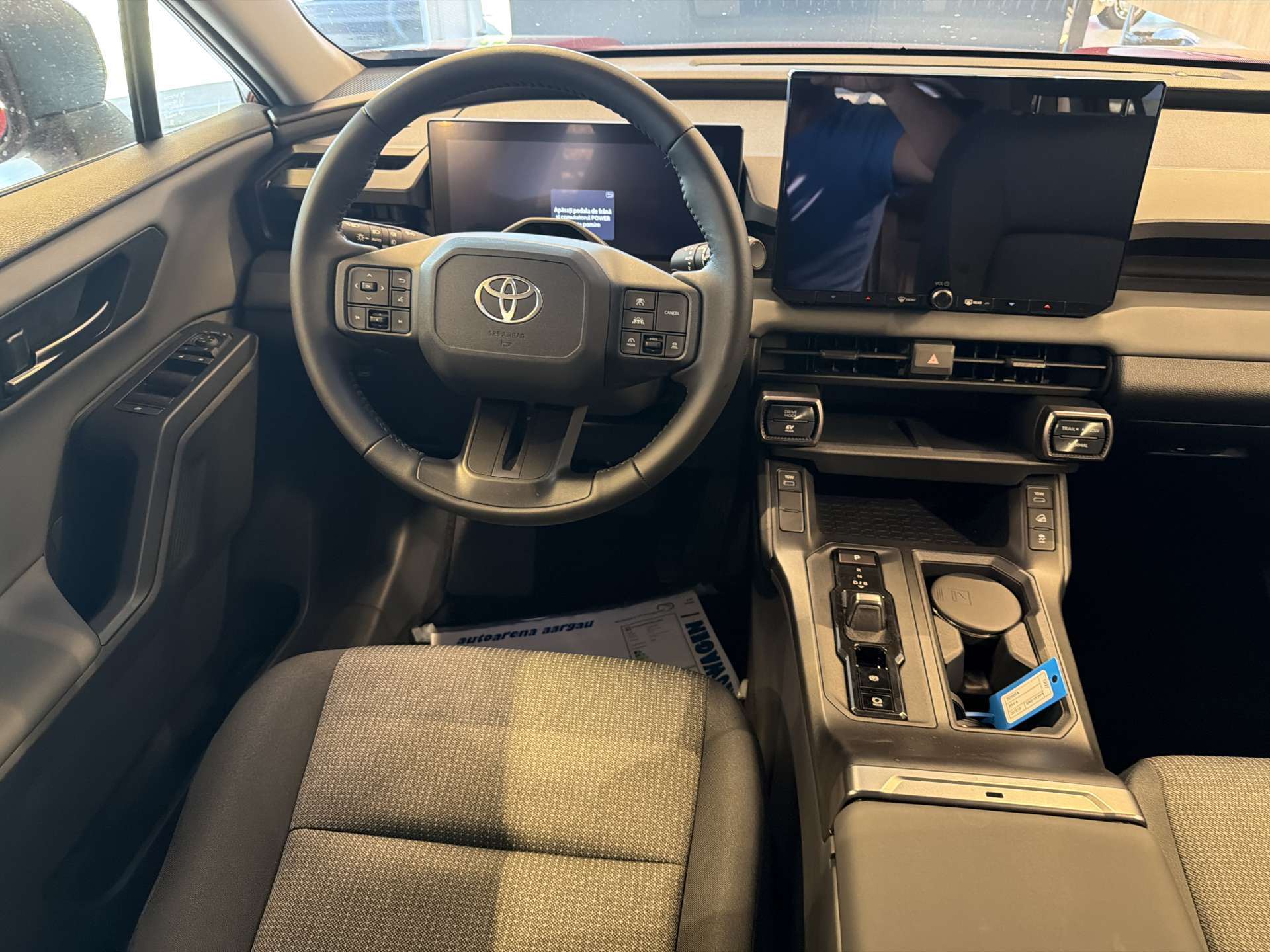 TOYOTA RAV-4 2.5 HSD Trend e-CVT AWD NEUES MODELL Automat-image-4