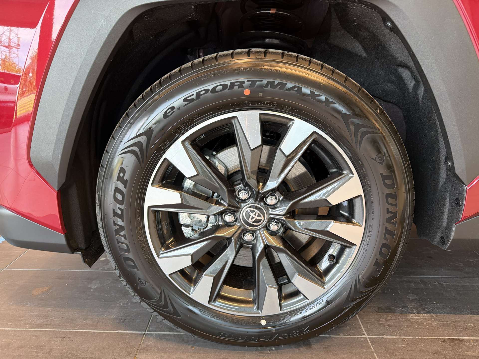 TOYOTA RAV-4 2.5 HSD Trend e-CVT AWD NEUES MODELL Automat-image-8