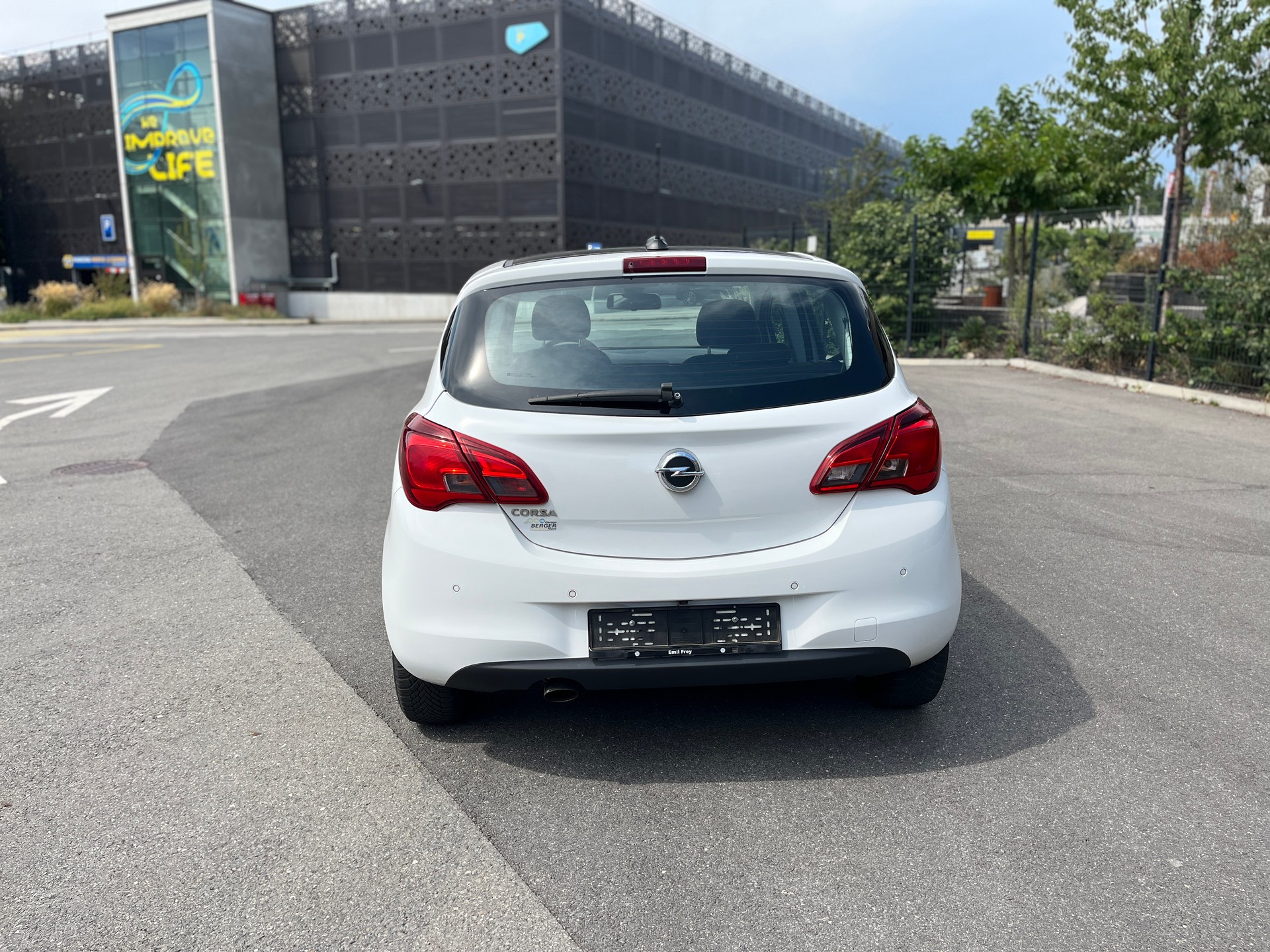 OPEL Corsa 1.4 EcoTec 120 Years Edition-image-5