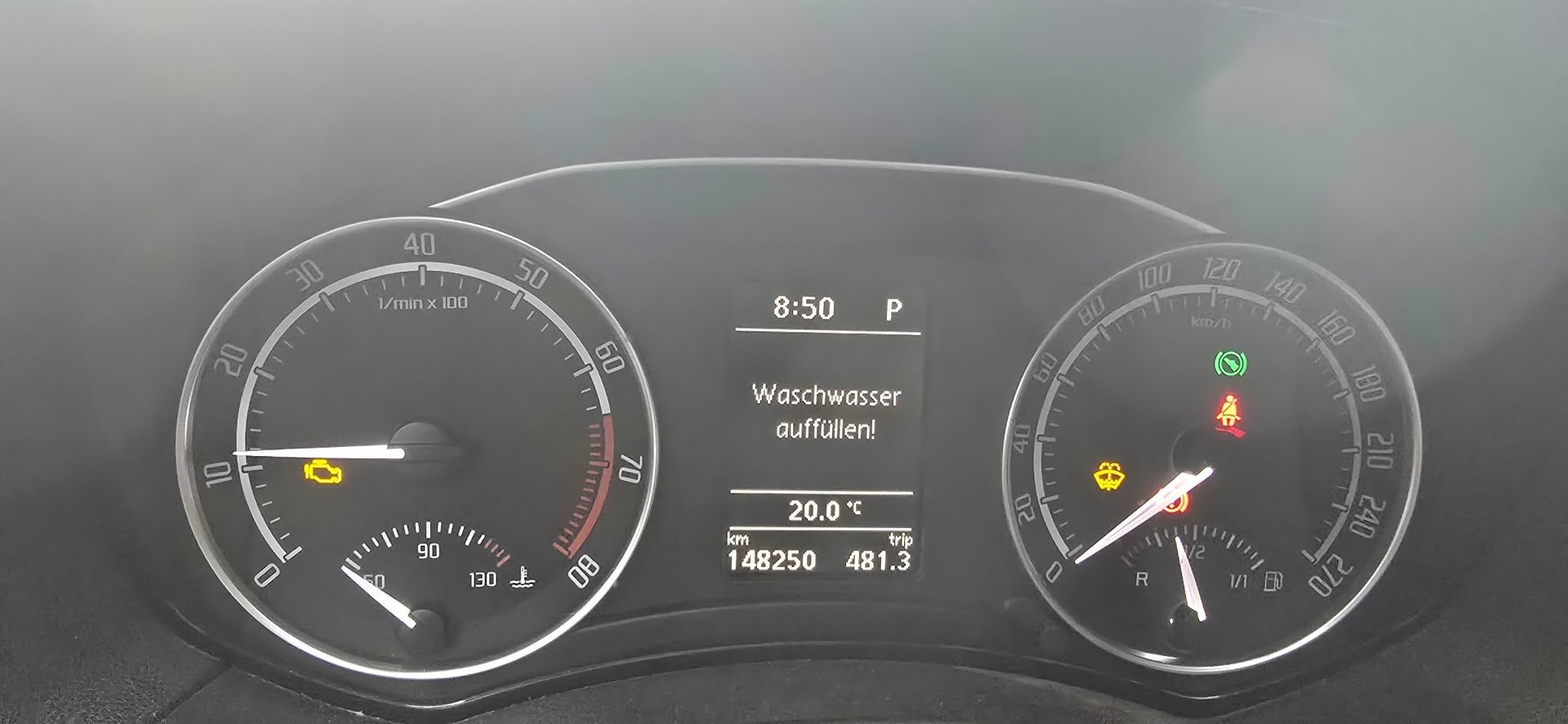 SKODA Octavia Combi 2.0 TSI RS DSG-image-13