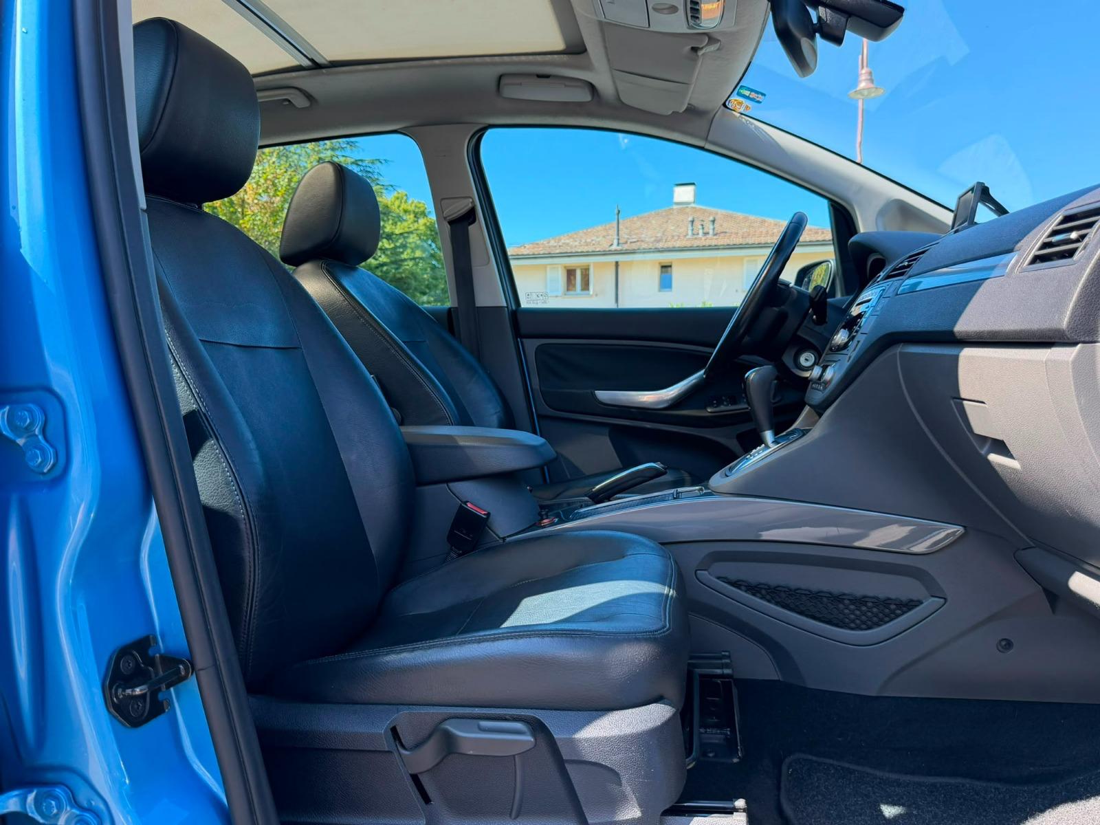 FORD C-Max 2.0 16V Titanium Automatic-image-20
