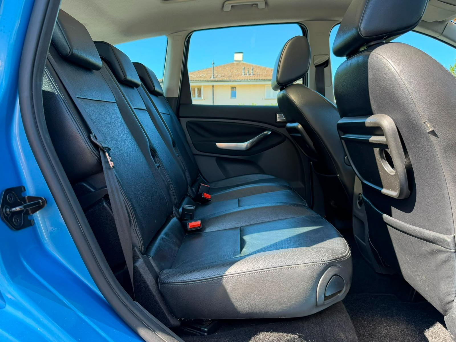 FORD C-Max 2.0 16V Titanium Automatic-image-21