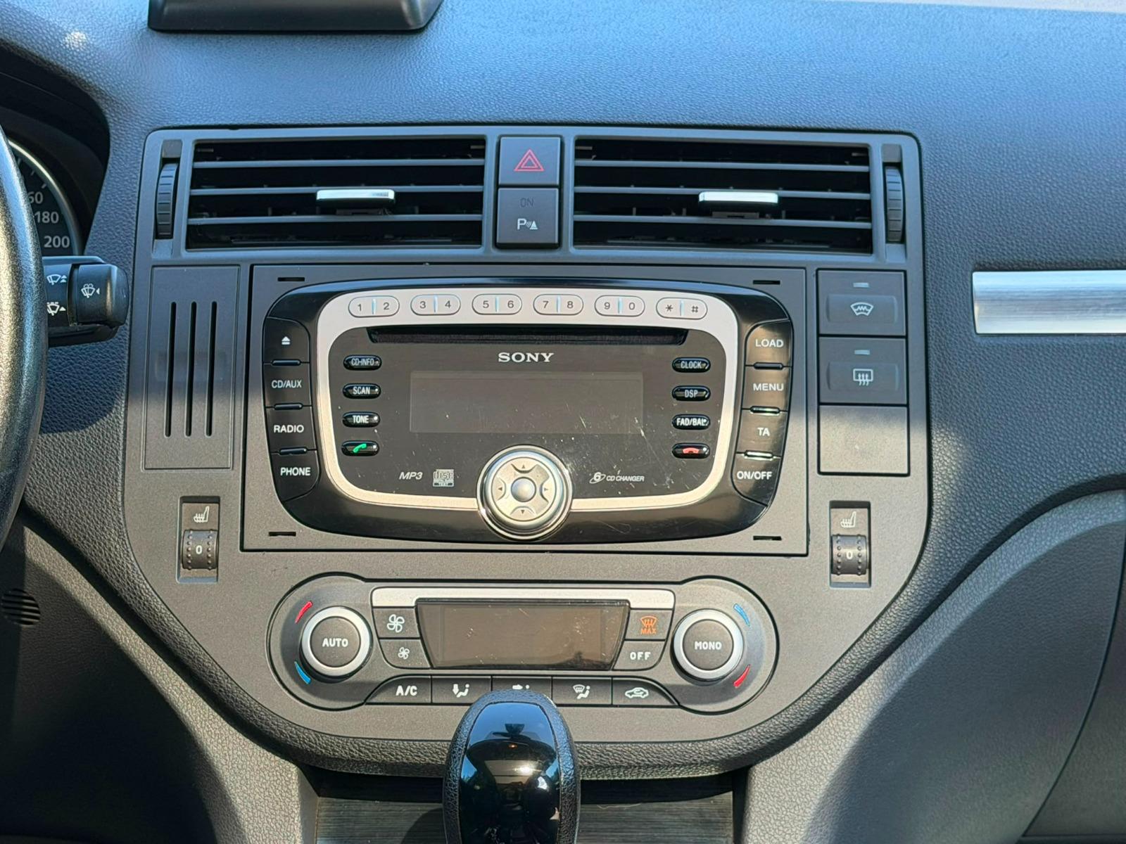 FORD C-Max 2.0 16V Titanium Automatic-image-23