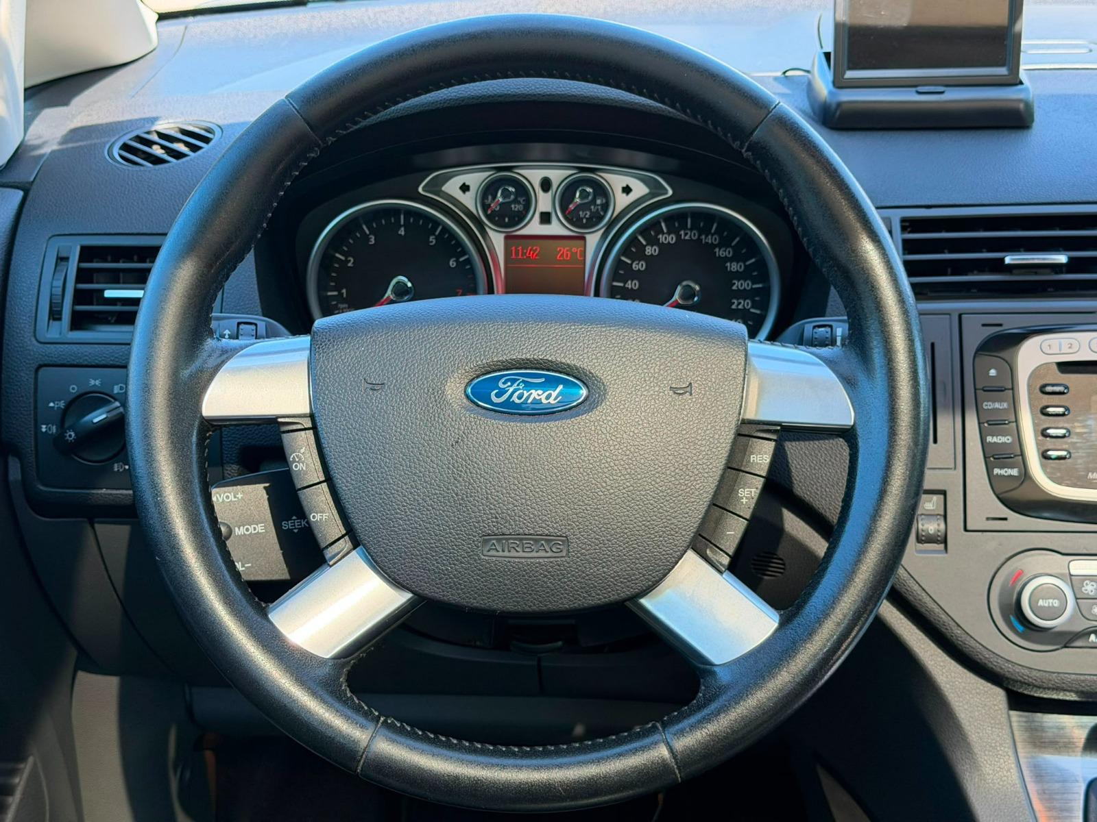 FORD C-Max 2.0 16V Titanium Automatic-image-12