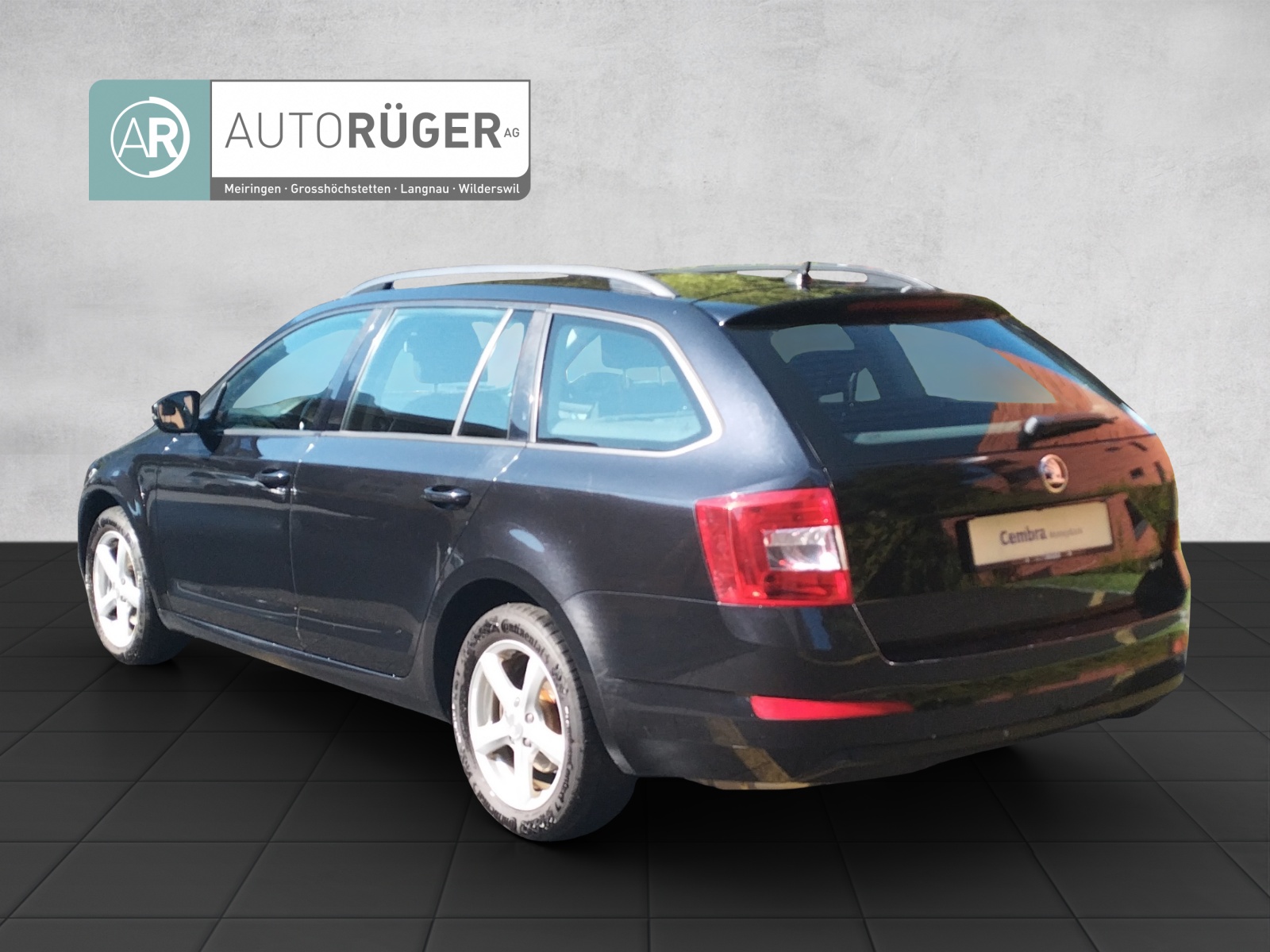SKODA Octavia Combi 2.0 TDI Ambition 4x4-image-3