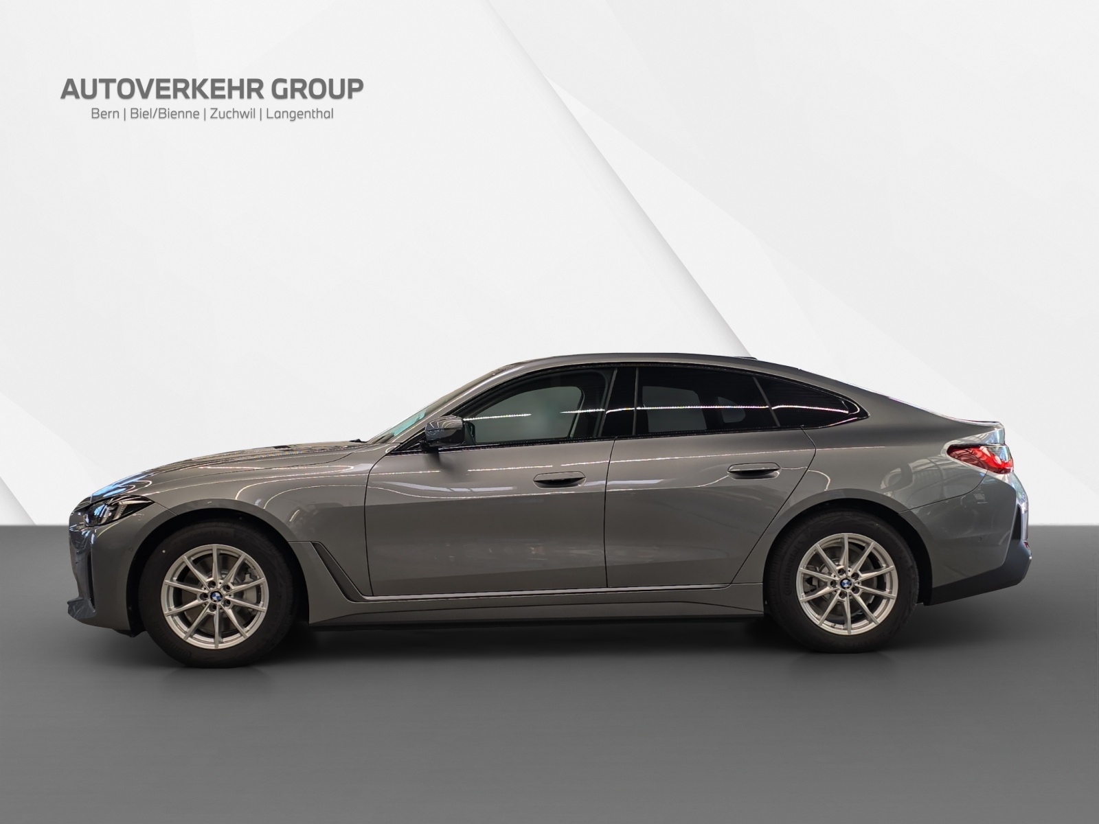 BMW i4 xDrive 40-image-7