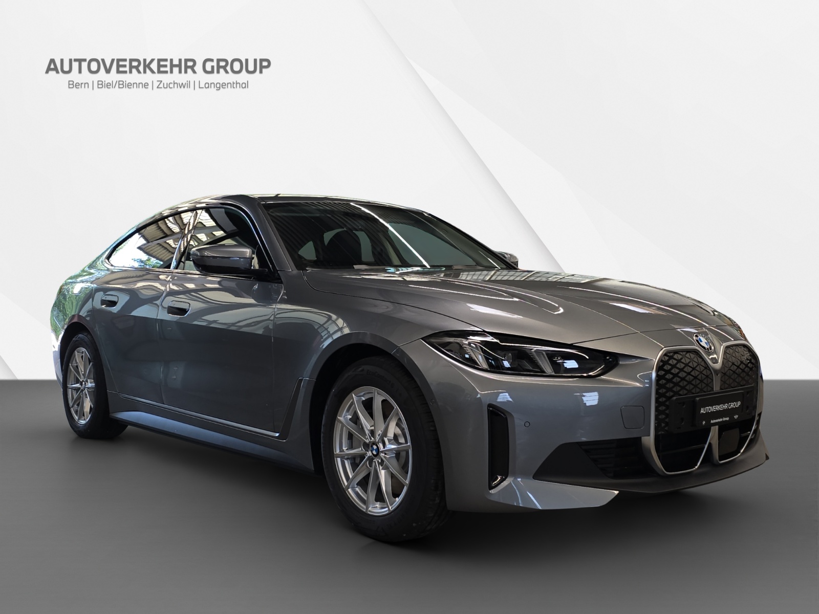 BMW i4 xDrive 40-image-2