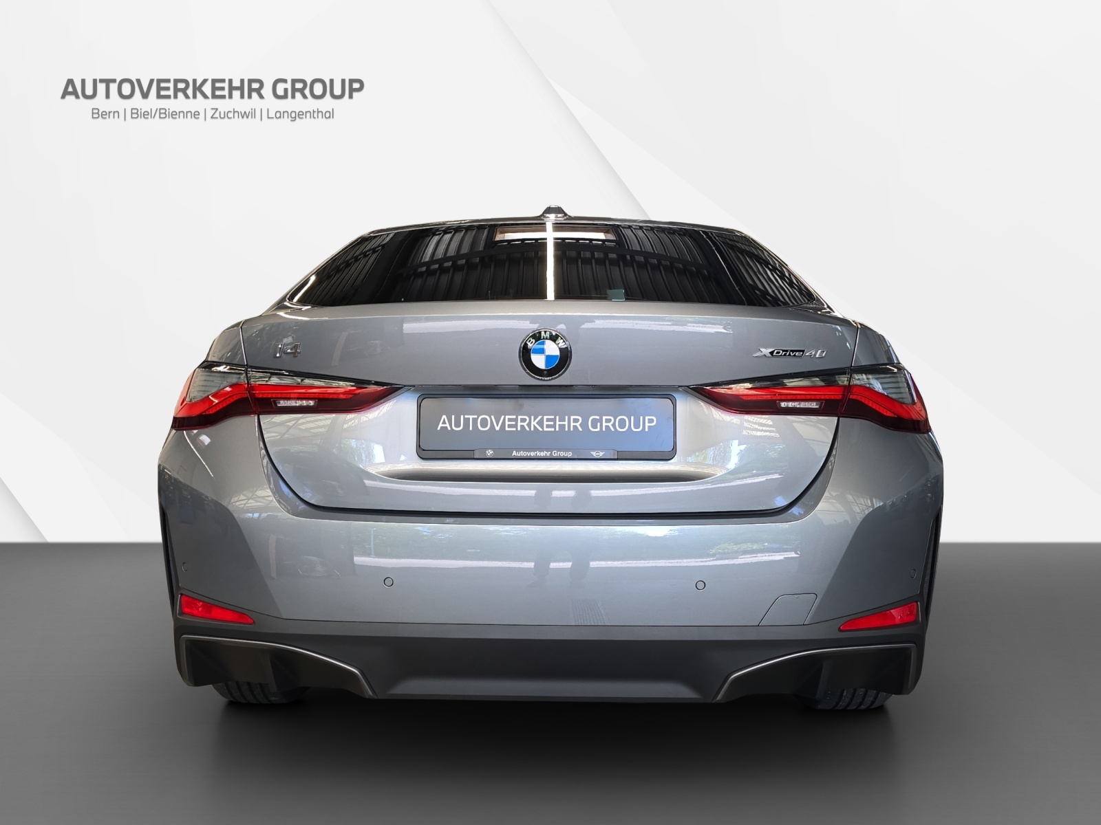 BMW i4 xDrive 40-image-5