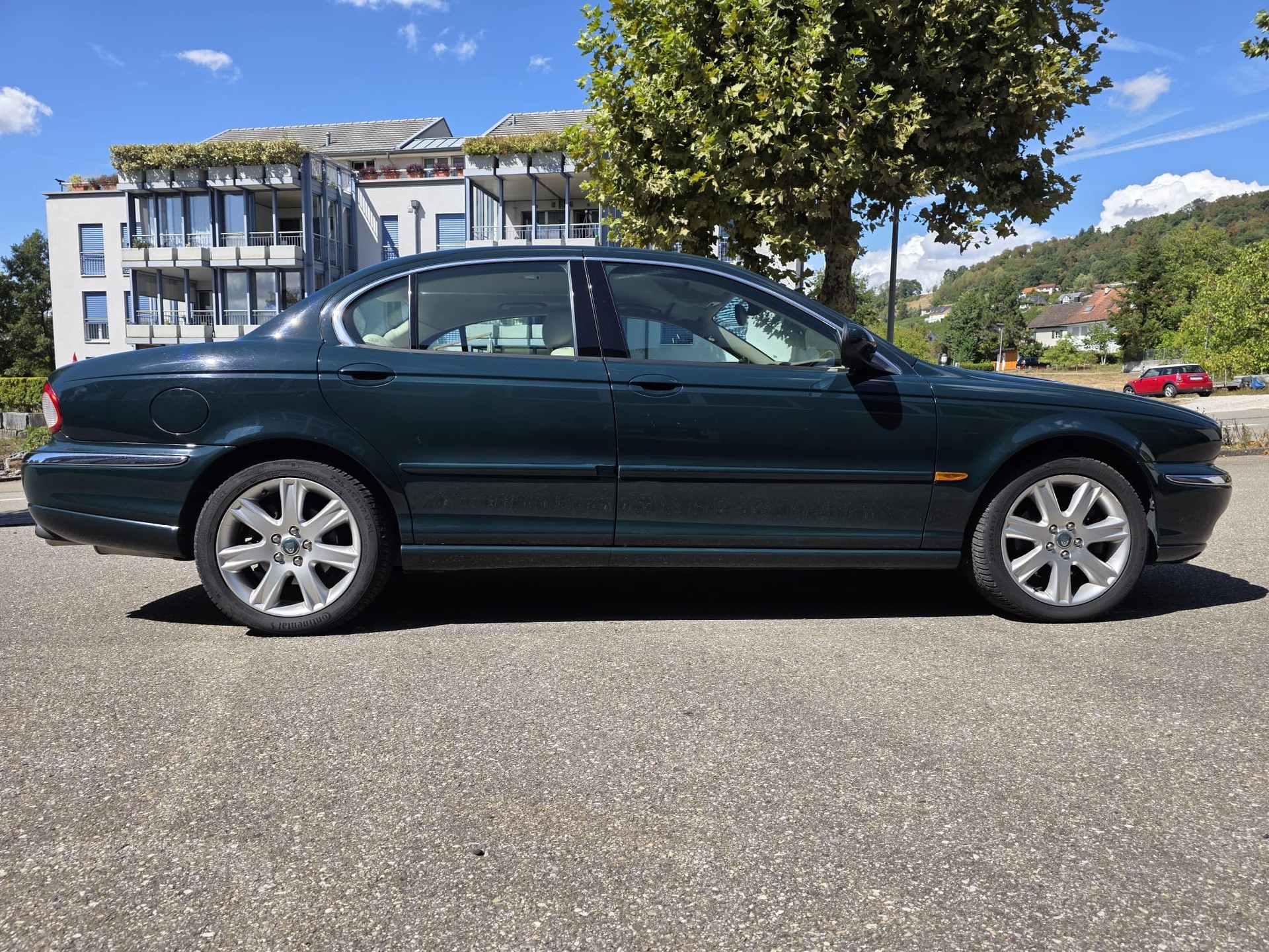 JAGUAR X-Type 3.0 V6 Traction4 Executive-image-13