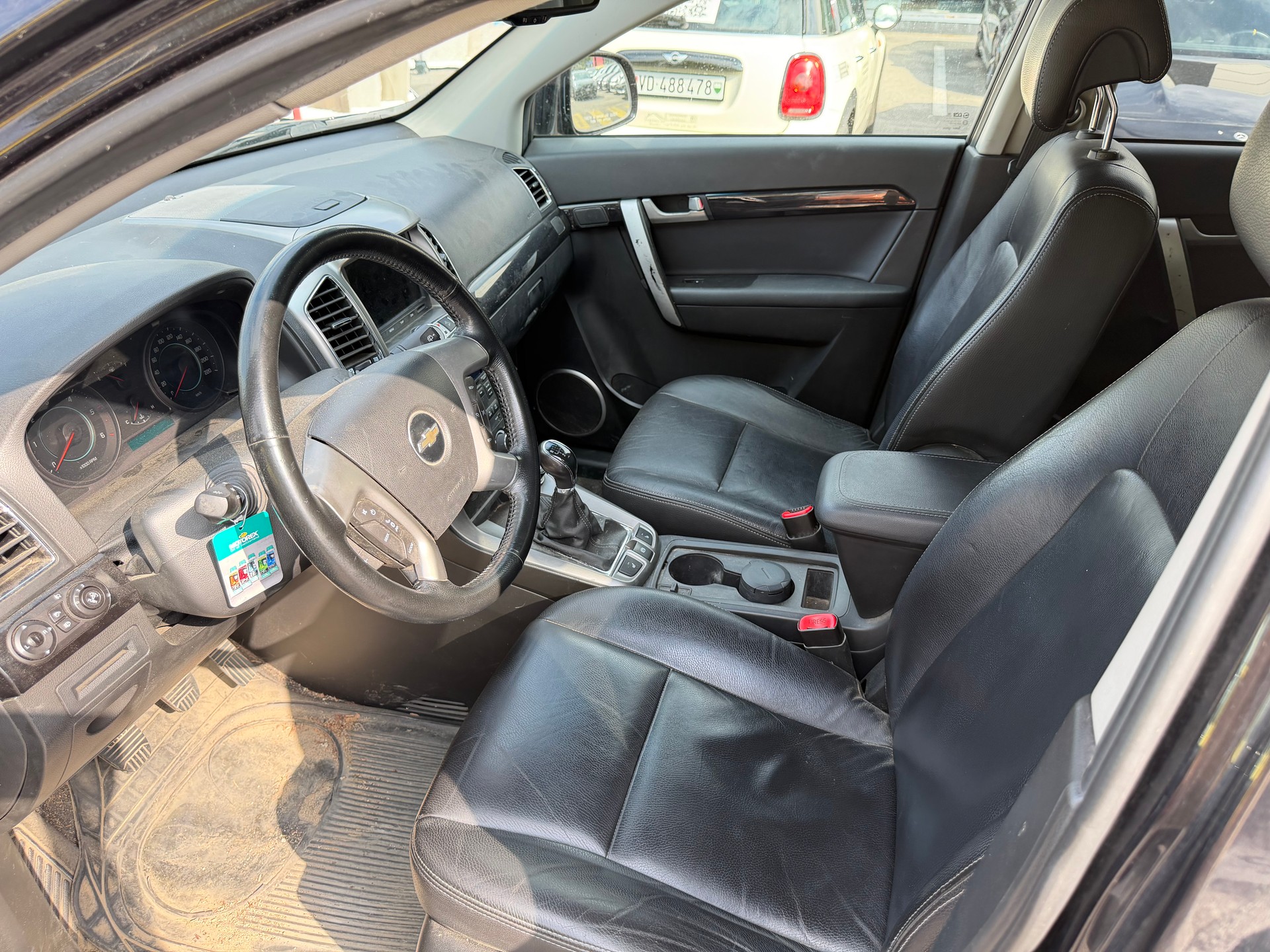 CHEVROLET Captiva 2.2 VCDi LT 4WD-image-6