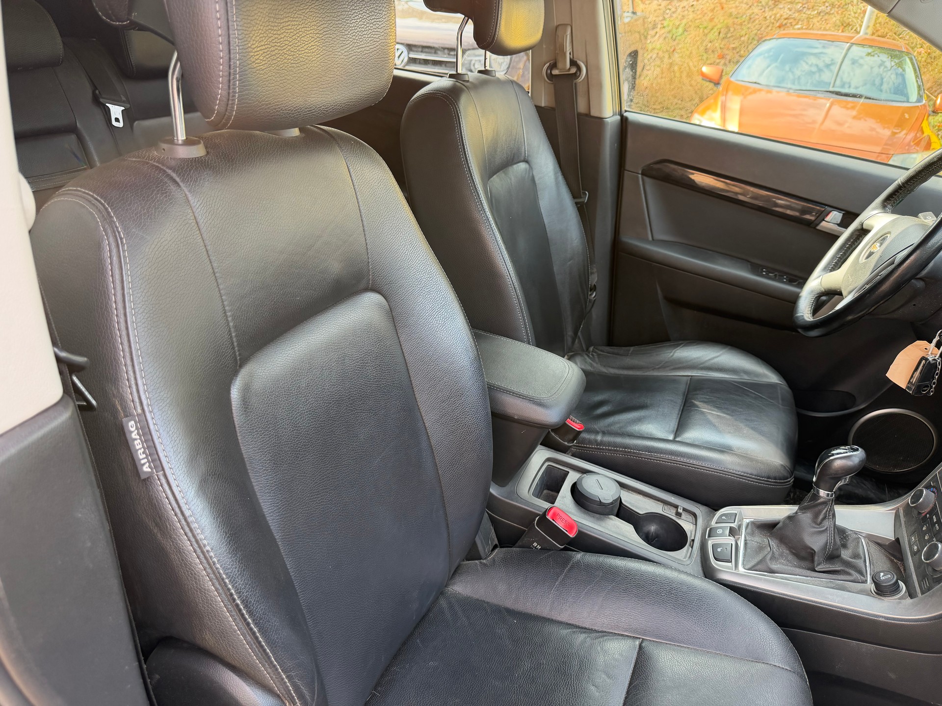 CHEVROLET Captiva 2.2 VCDi LT 4WD-image-9