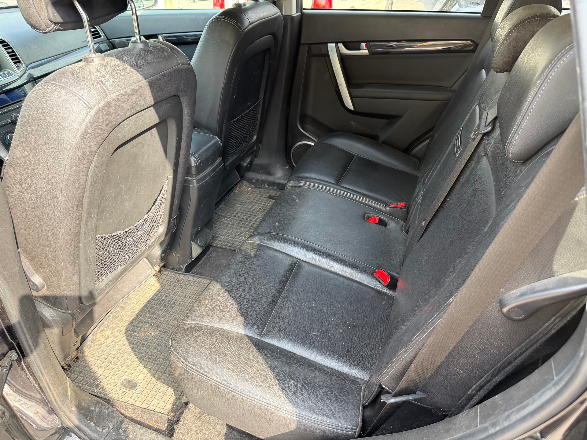CHEVROLET Captiva 2.2 VCDi LT 4WD-image-8