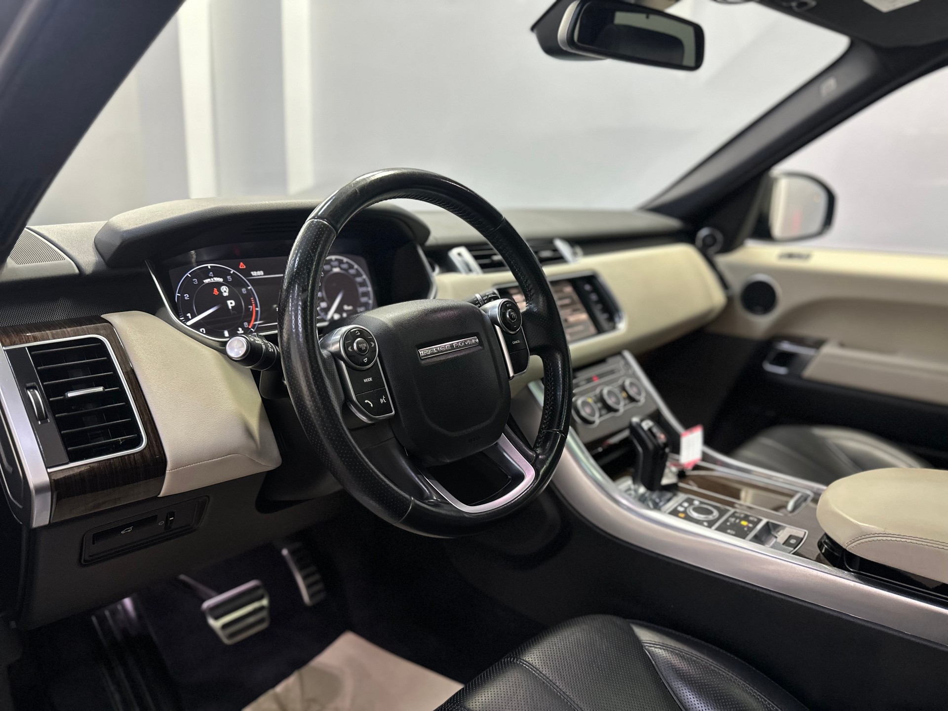 LAND ROVER Range Rover Sport 3.0 V6 SC SE Automatic-image-11