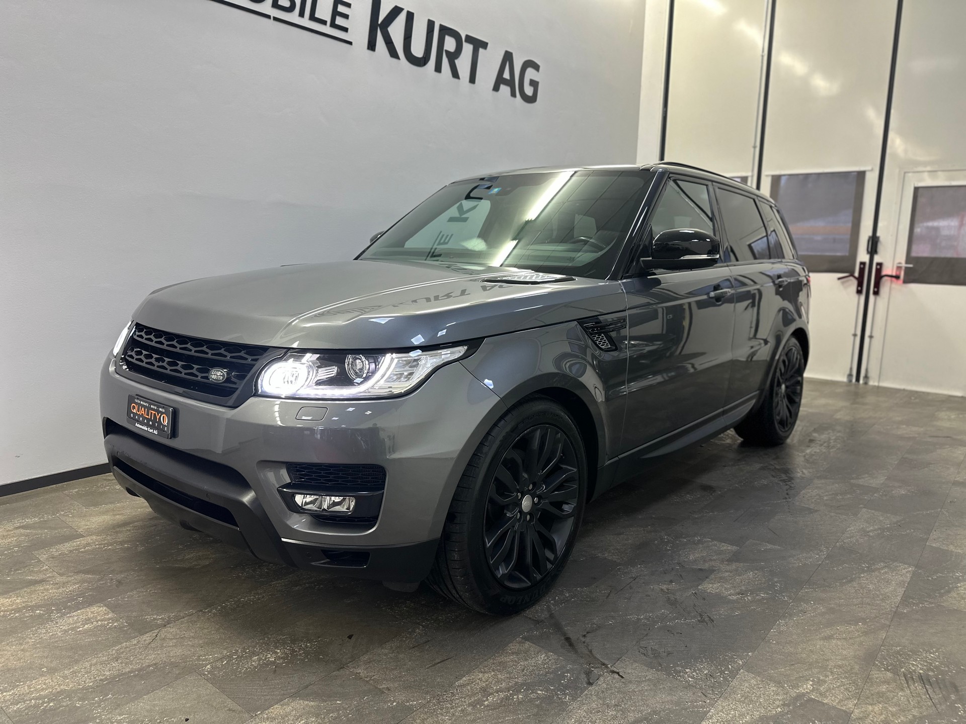 LAND ROVER Range Rover Sport 3.0 V6 SC SE Automatic-image-5