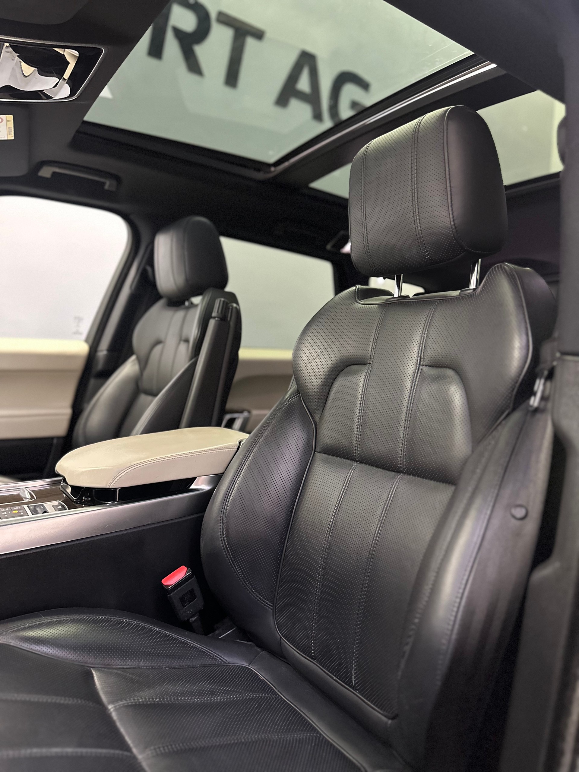 LAND ROVER Range Rover Sport 3.0 V6 SC SE Automatic-image-14
