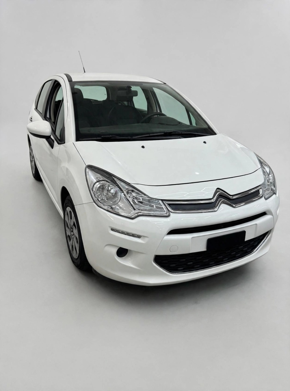 CITROEN C3 1.2i Attraction-image-0