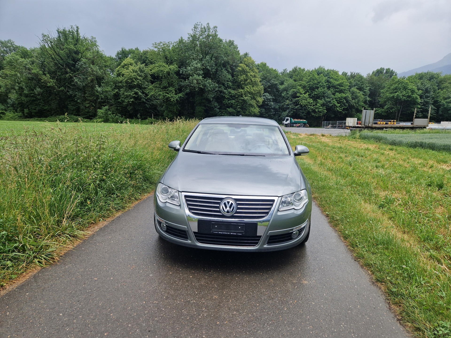 VW Passat 3.2 V6 FSI Comfortline 4Motion-image-1