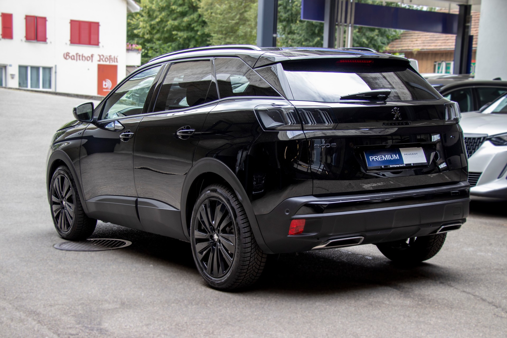 PEUGEOT 3008 1.2 PureTech GT EAT8-showroom-element-2