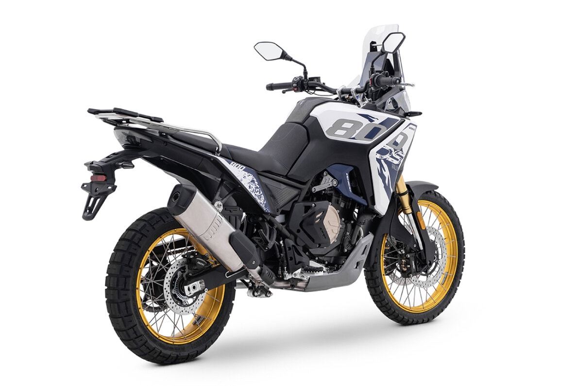 VOGE 800 Rally-showroom-element-3