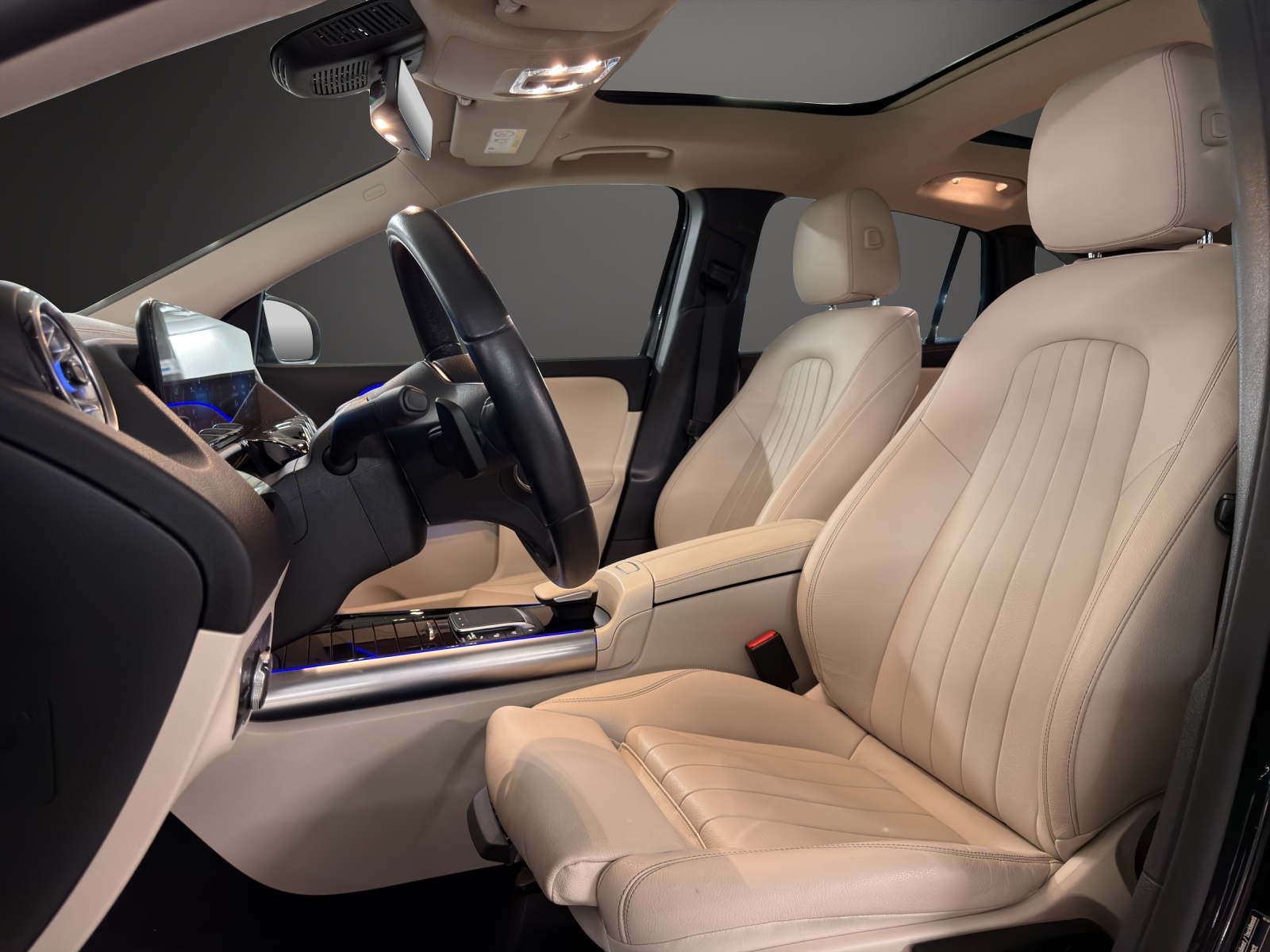 MERCEDES-BENZ GLA 250 Progressive 8G-DCT-image-9