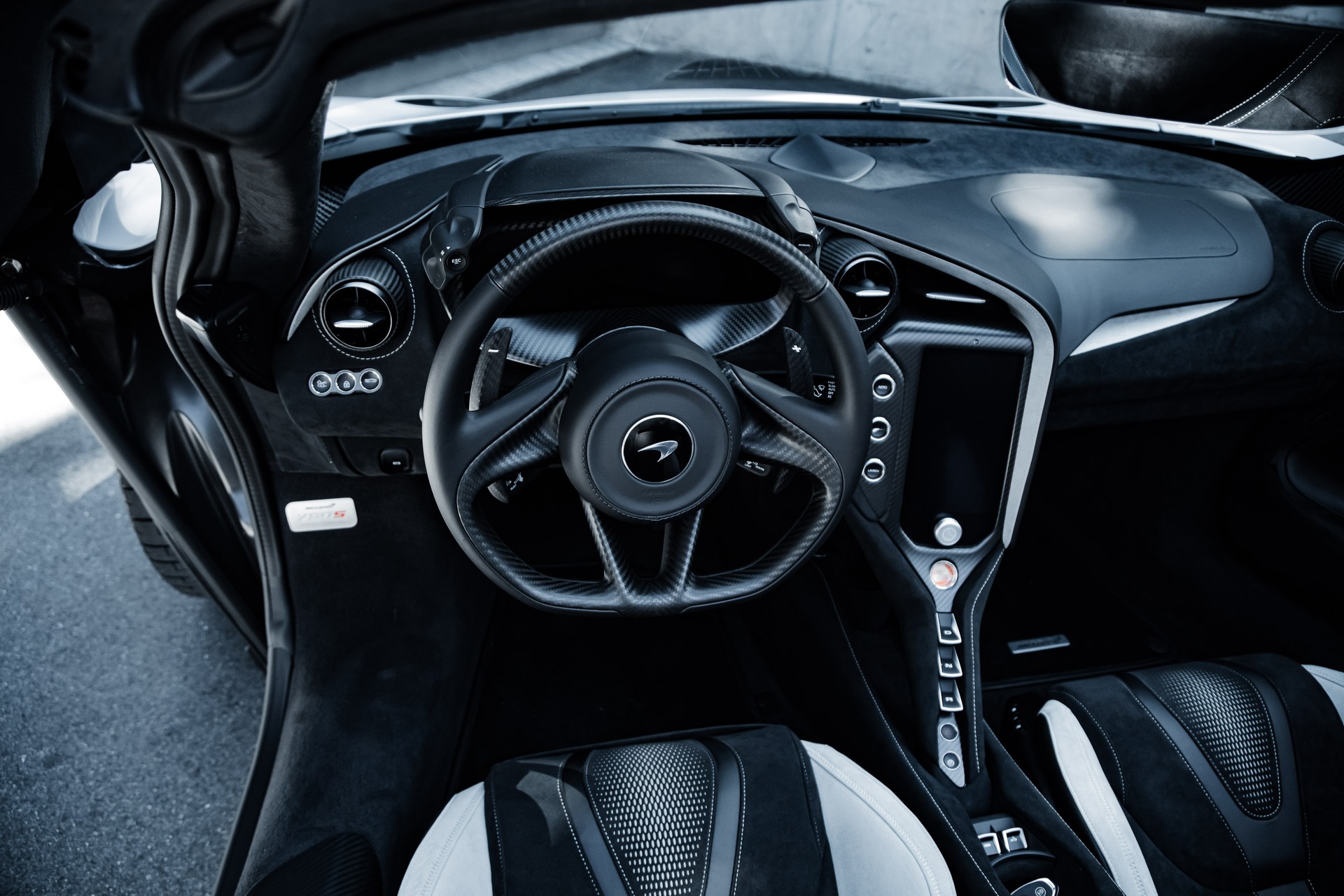 McLAREN Spider MSO-image-16