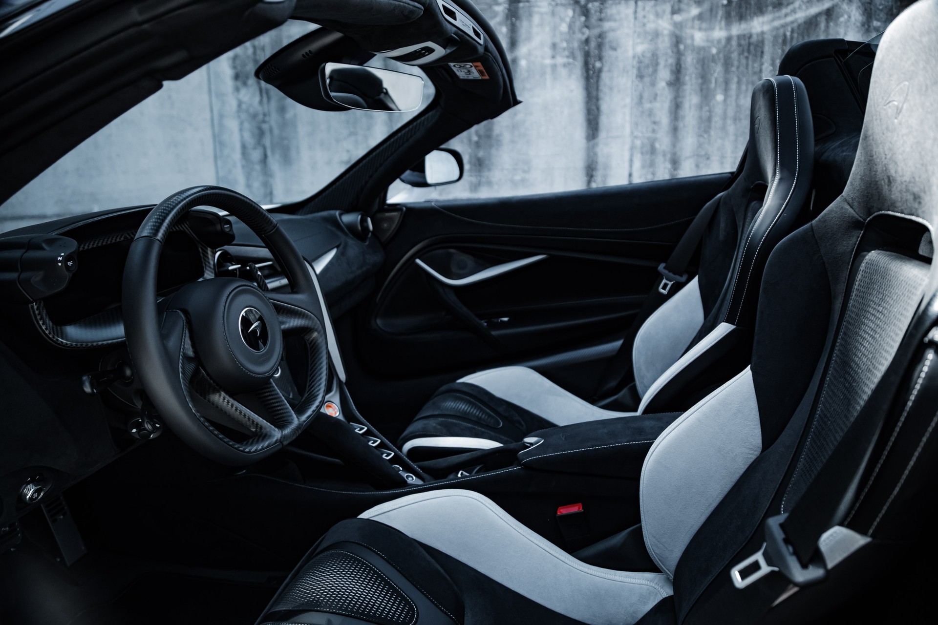 McLAREN Spider MSO-image-15