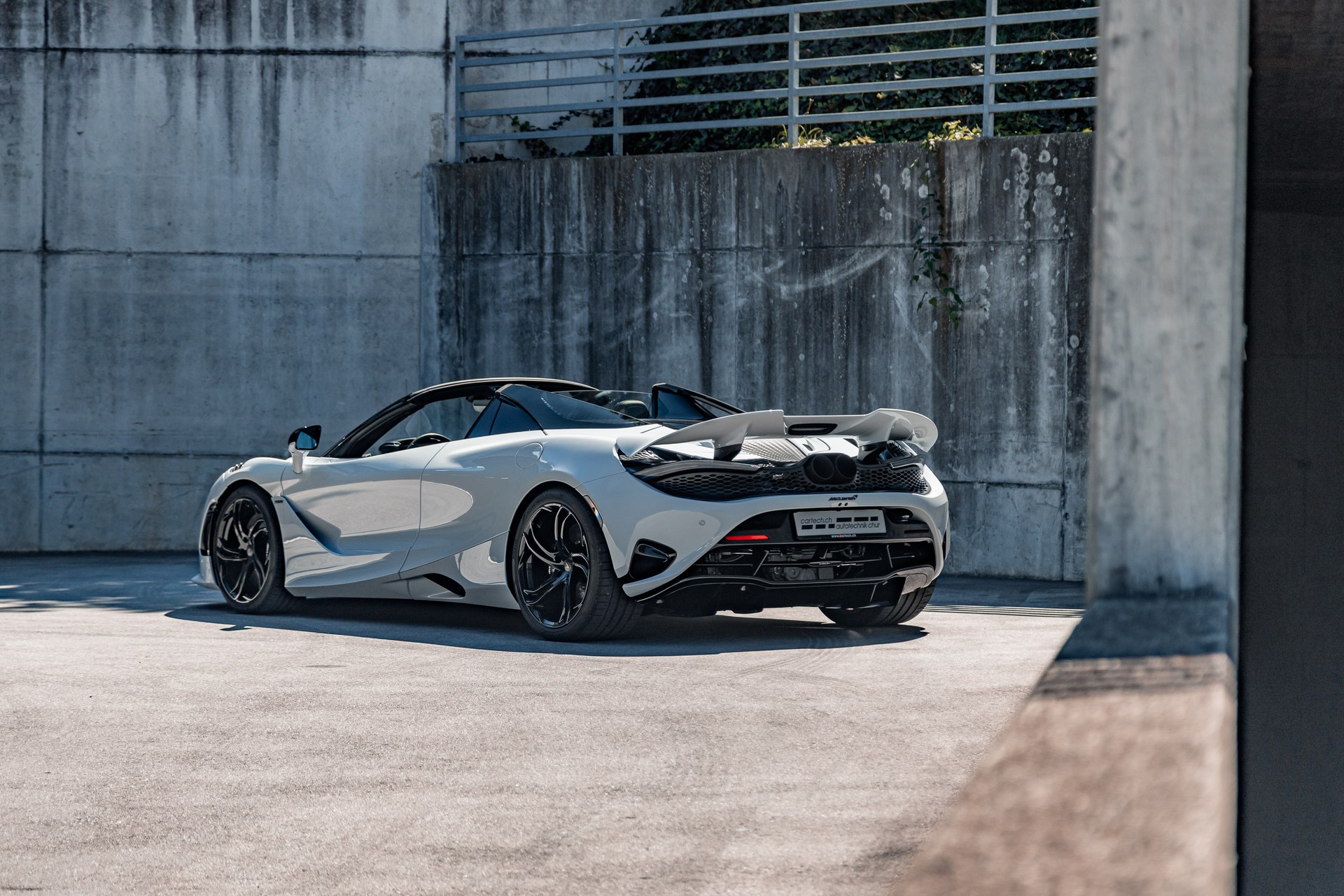 McLAREN Spider MSO-image-21