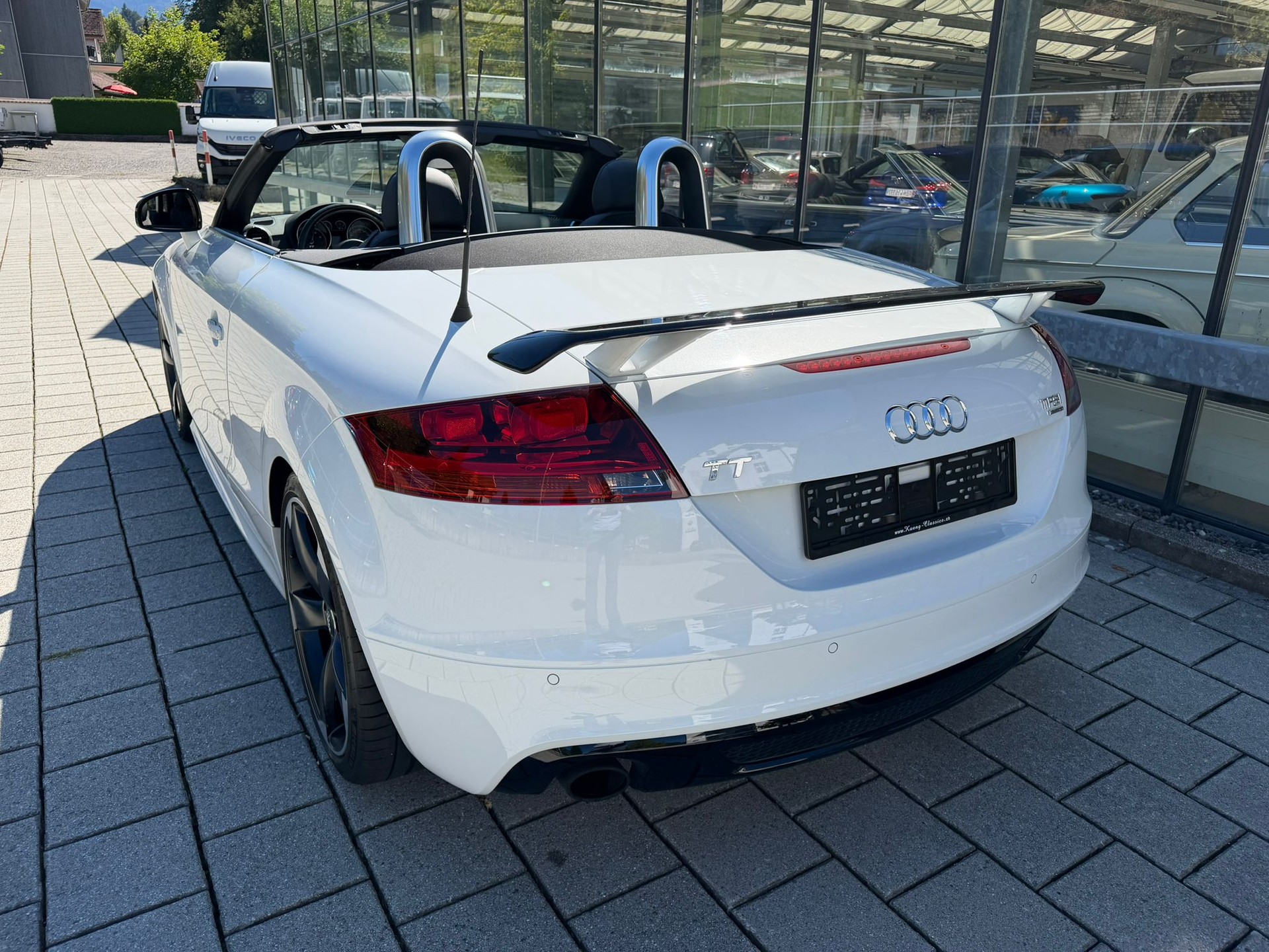 AUDI TT Roadster 2.0 TFSI quattro S-tronic-image-3