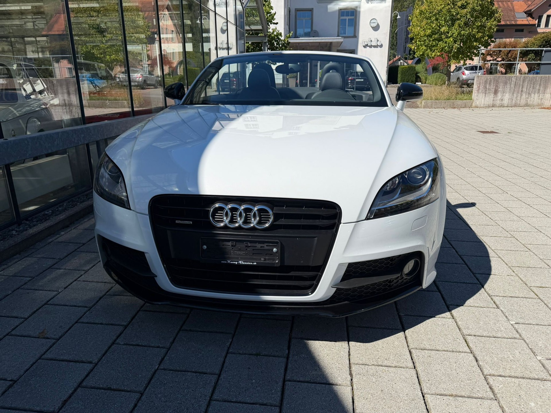 AUDI TT Roadster 2.0 TFSI quattro S-tronic-image-4