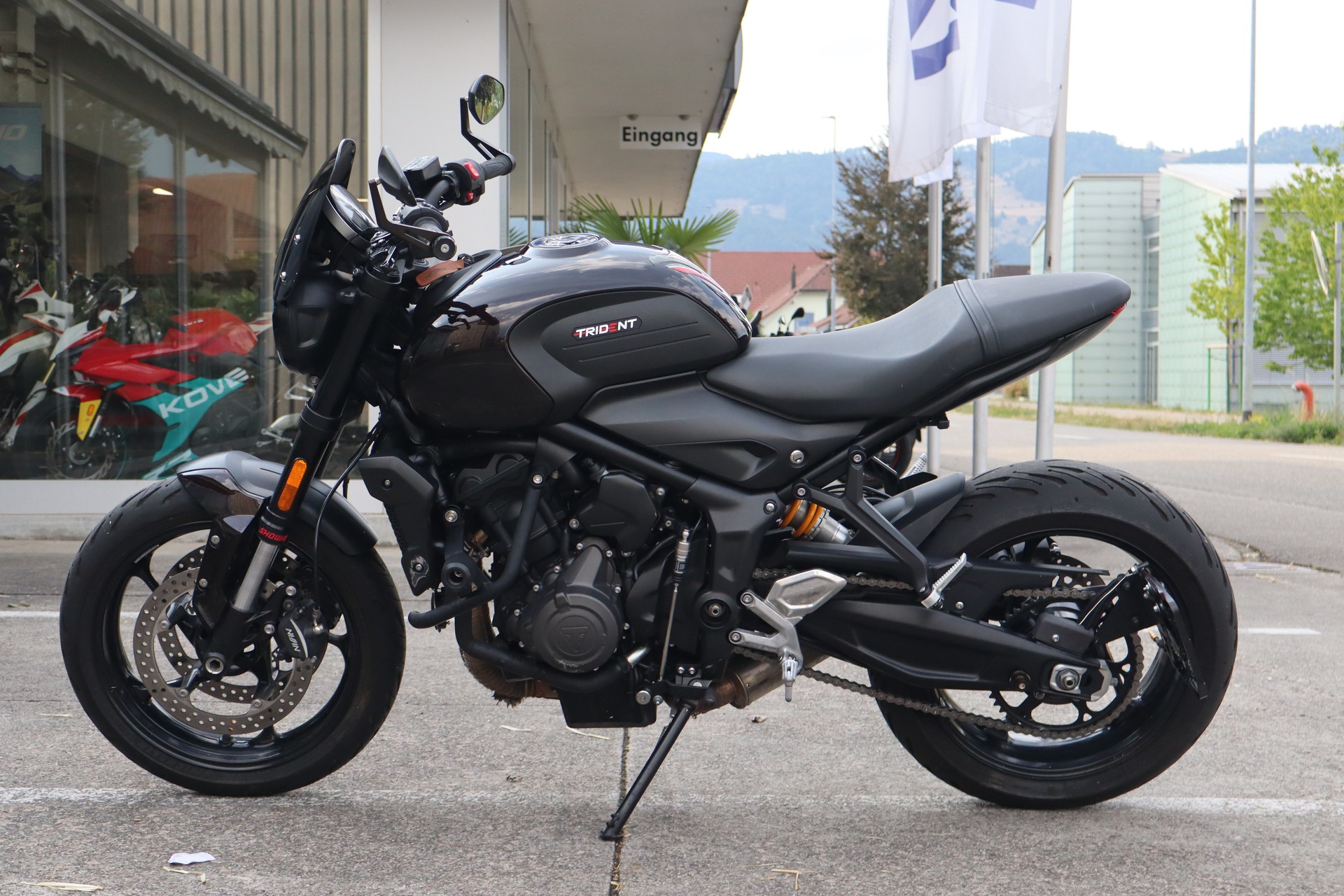 TRIUMPH Trident 660 ABS / TCS-showroom-element-3