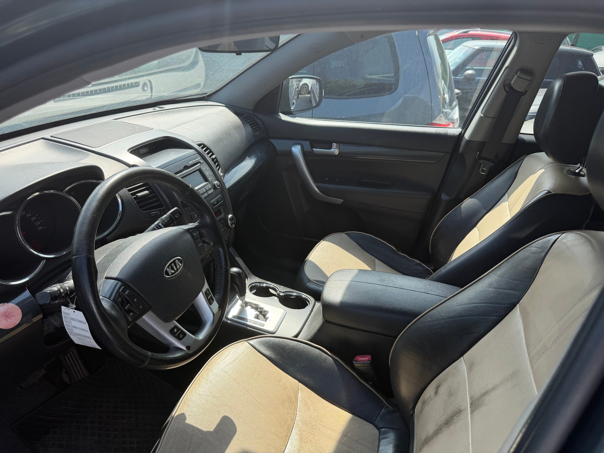 KIA Sorento 2.2 CRDI Style Automatic-image-7