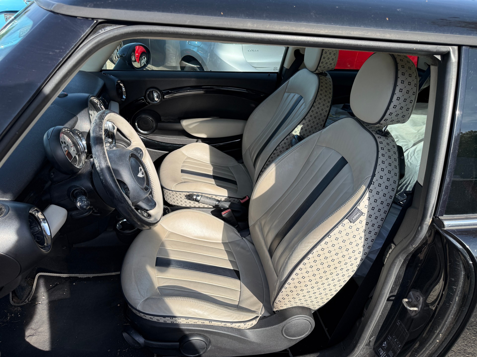 MINI Cooper-image-7