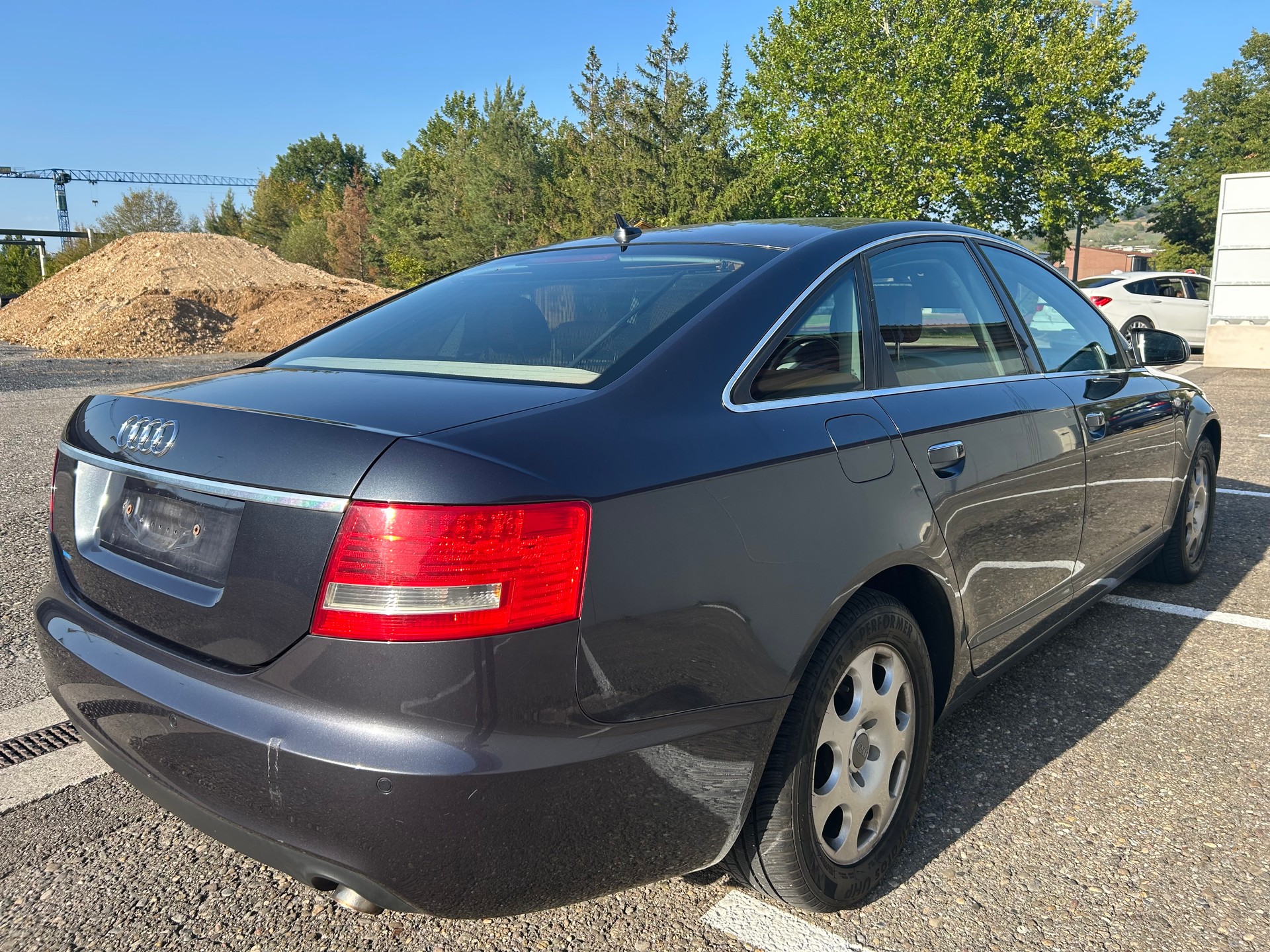 AUDI A6 Limousine 3.0 V6 TDI quattro-image-3