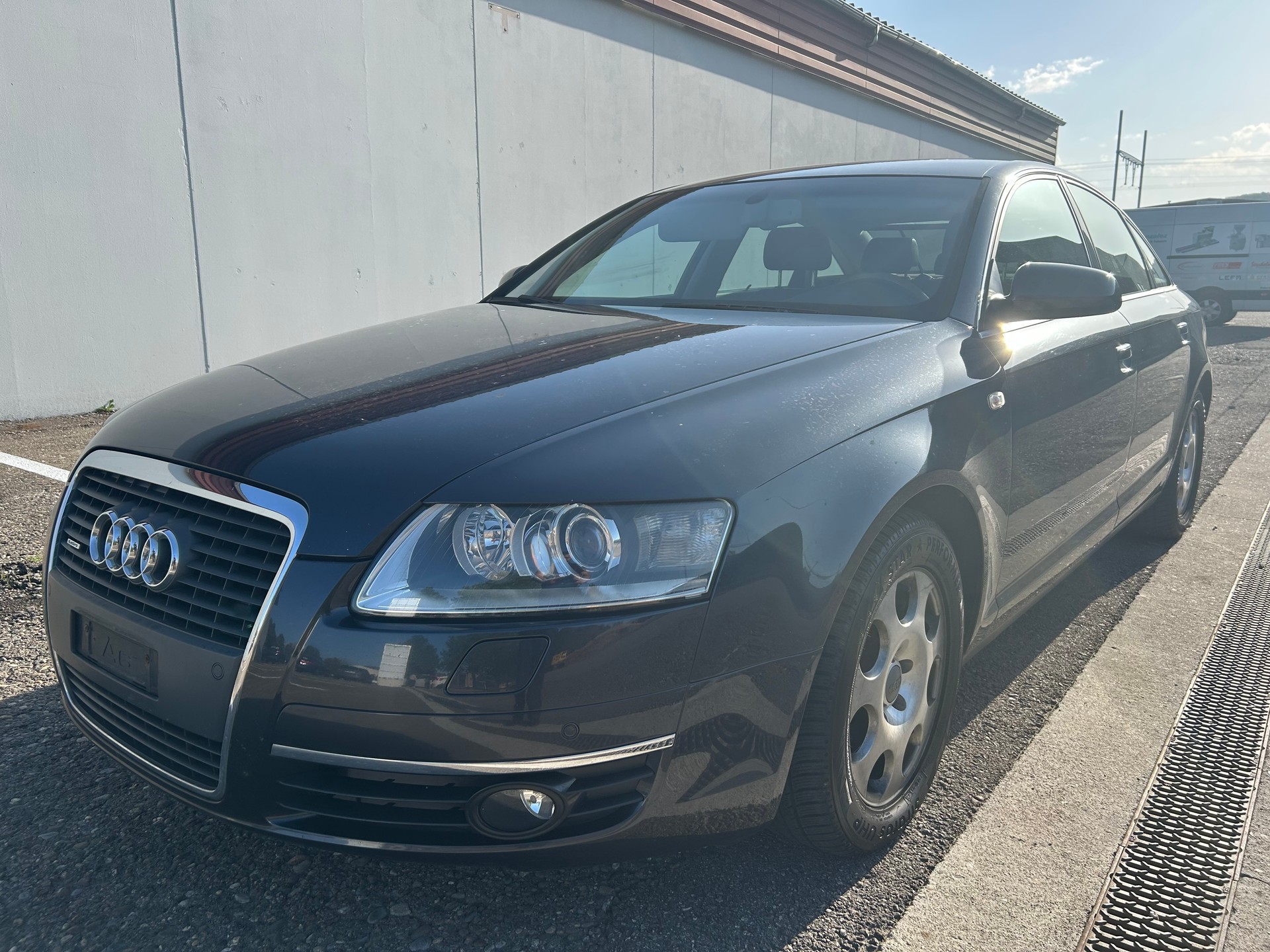 AUDI A6 Limousine 3.0 V6 TDI quattro-image-1