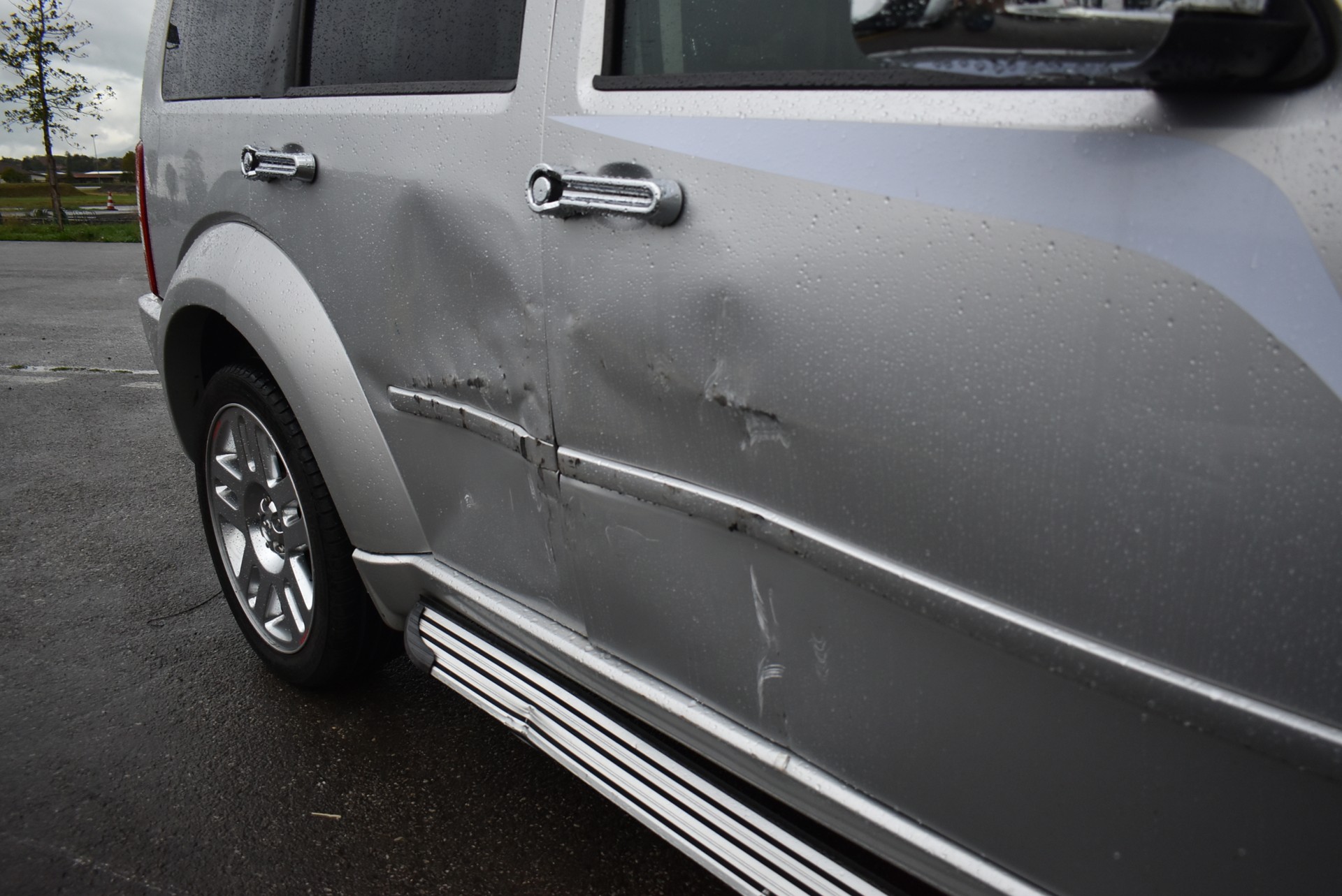 DODGE Nitro 2.8 CRD R/T Automatic-image-10