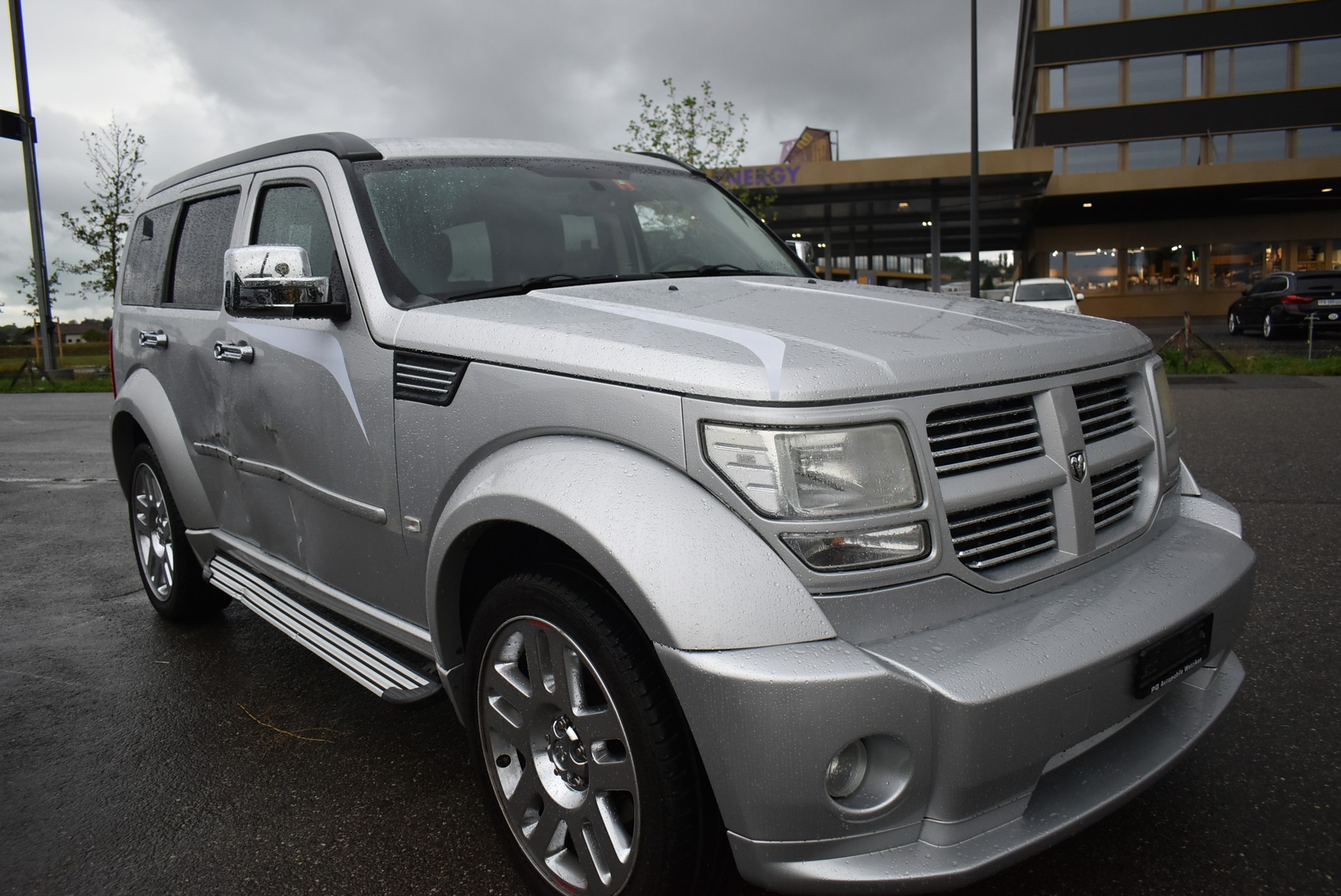 DODGE Nitro 2.8 CRD R/T Automatic-image-0