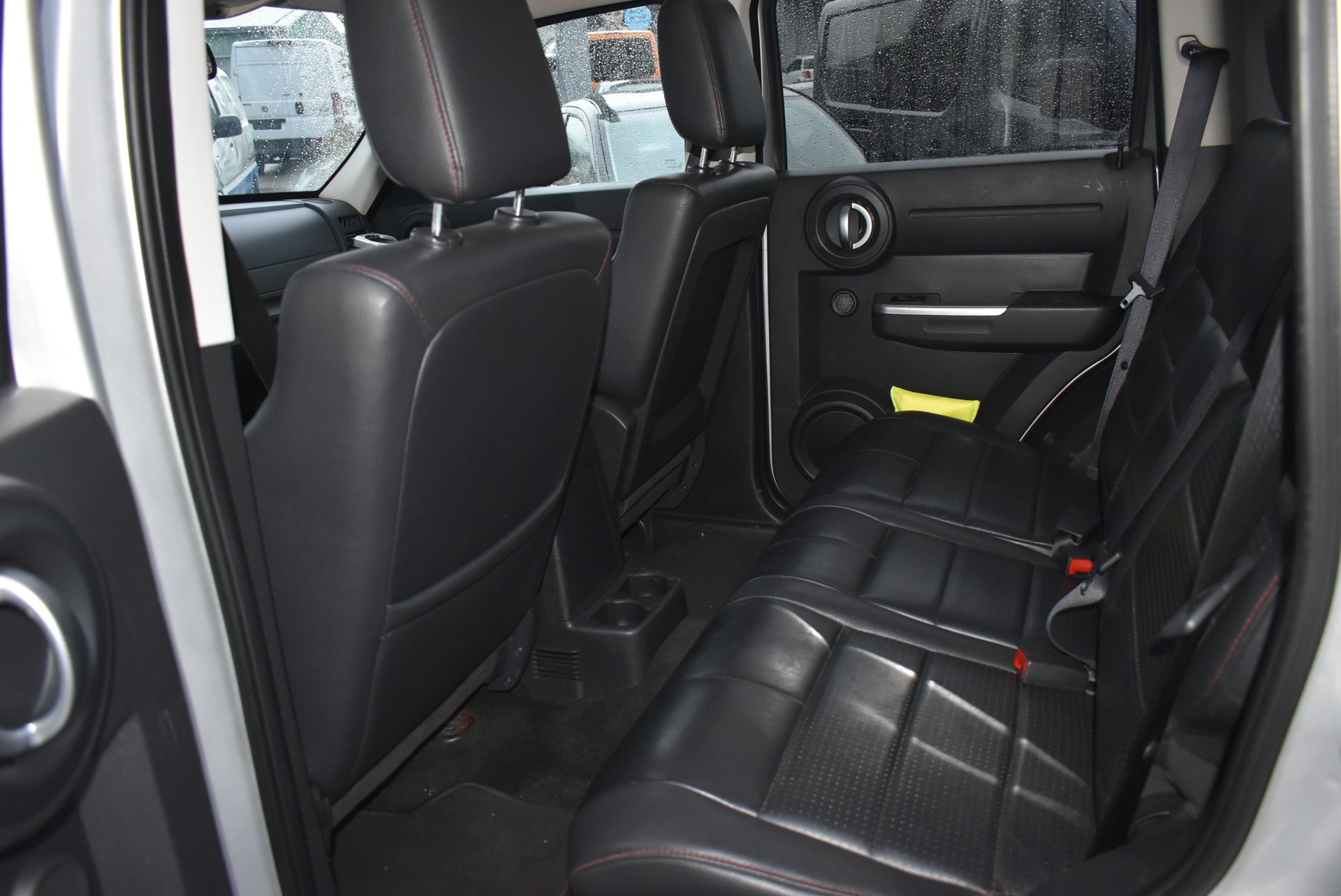 DODGE Nitro 2.8 CRD R/T Automatic-image-7