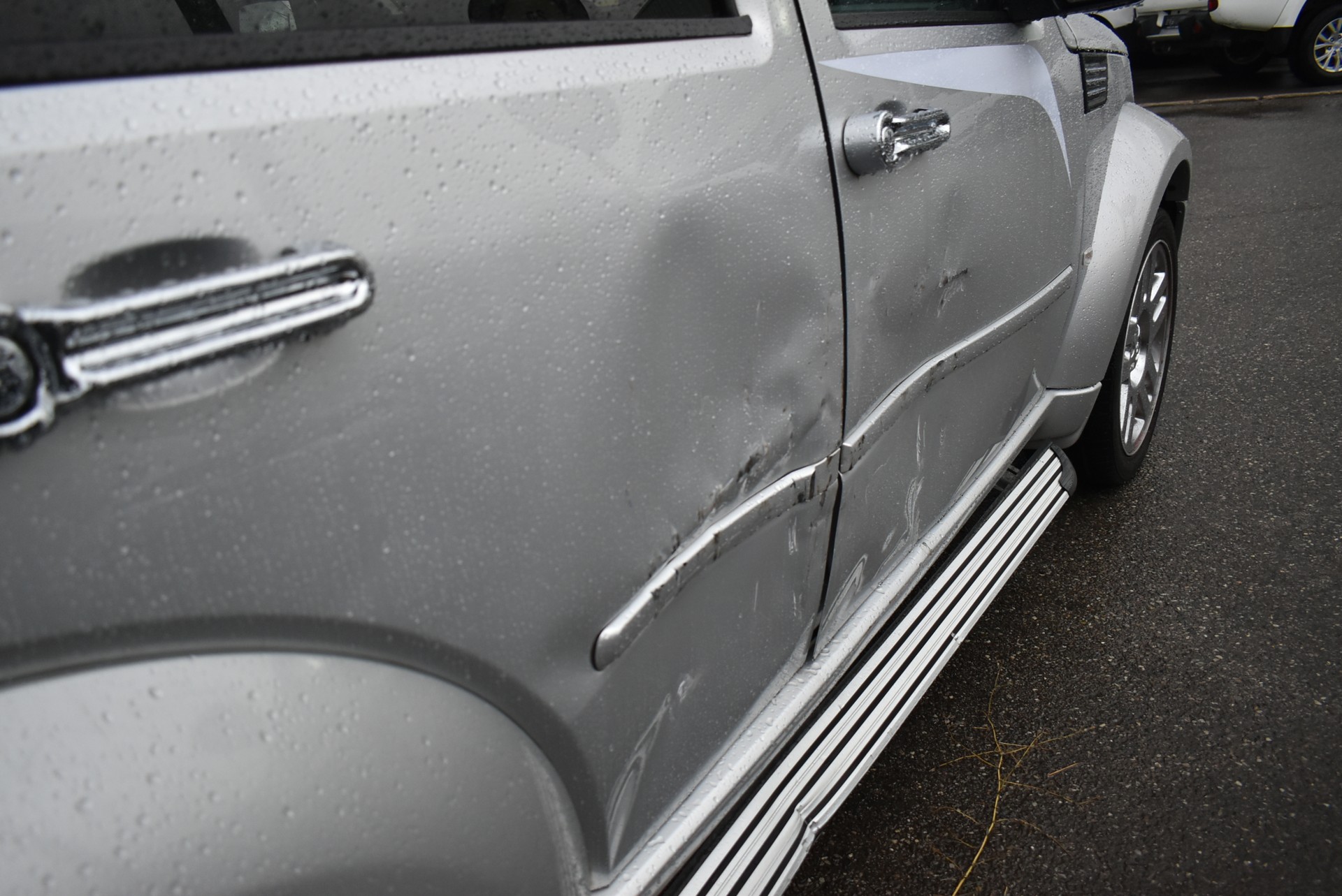 DODGE Nitro 2.8 CRD R/T Automatic-image-5