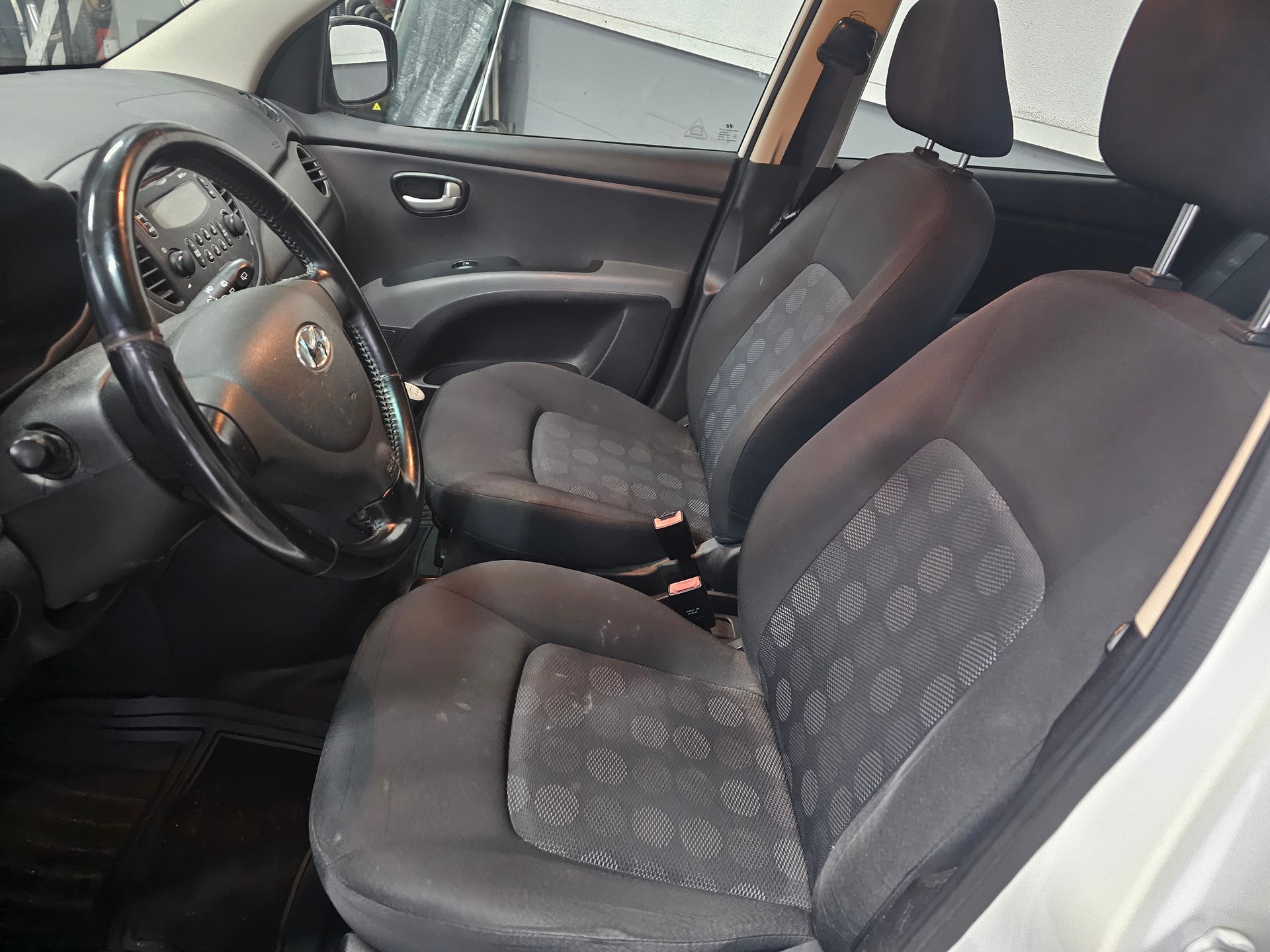HYUNDAI i10 1.2 Style-image-2